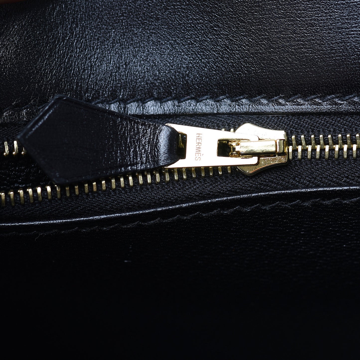 Box Kelly Sellier 32 Black