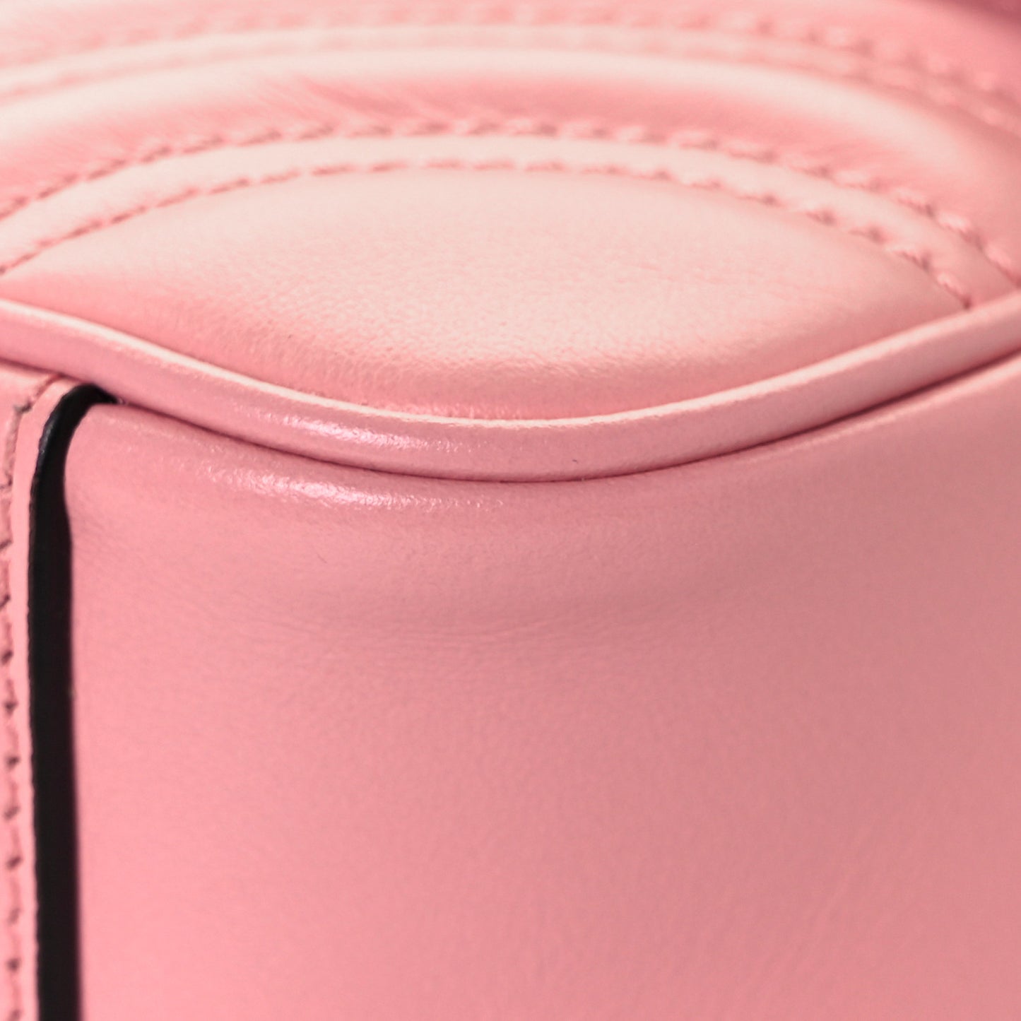 Calfskin Matelasse Mini GG Marmont Shoulder Bag Wild Rose