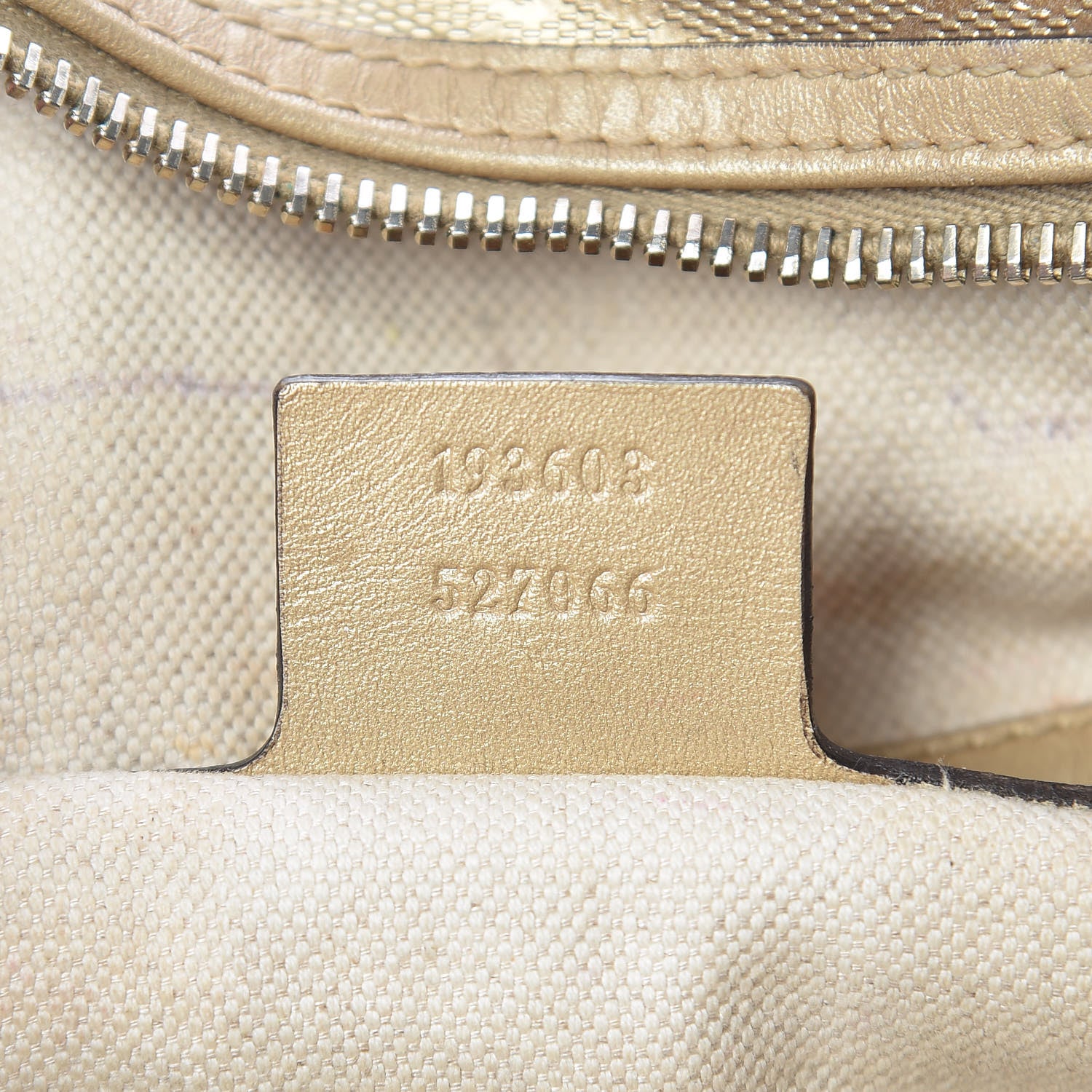 Gucci Imprime Monogram Medium Joy Boston Champagne 9 of 15