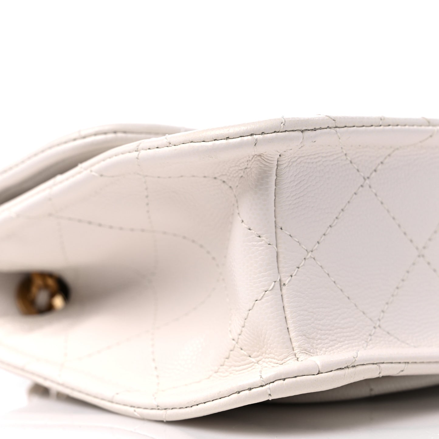 Caviar Quilted Medium Sweet Classic Flap White