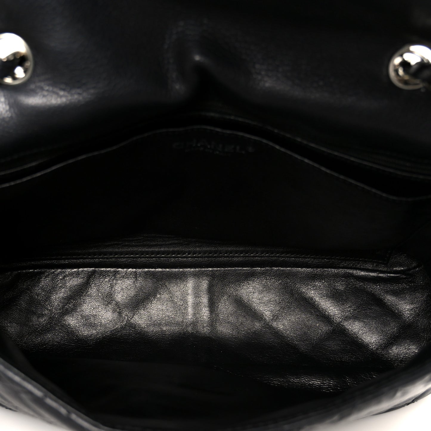 Washed Caviar Quilted Jumbo Single Flap Black