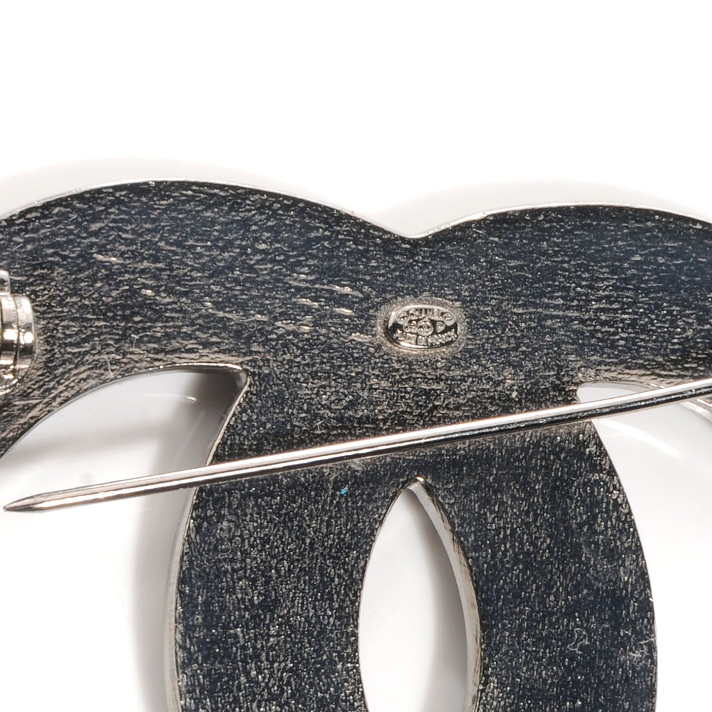 Chain CC Brooch Silver