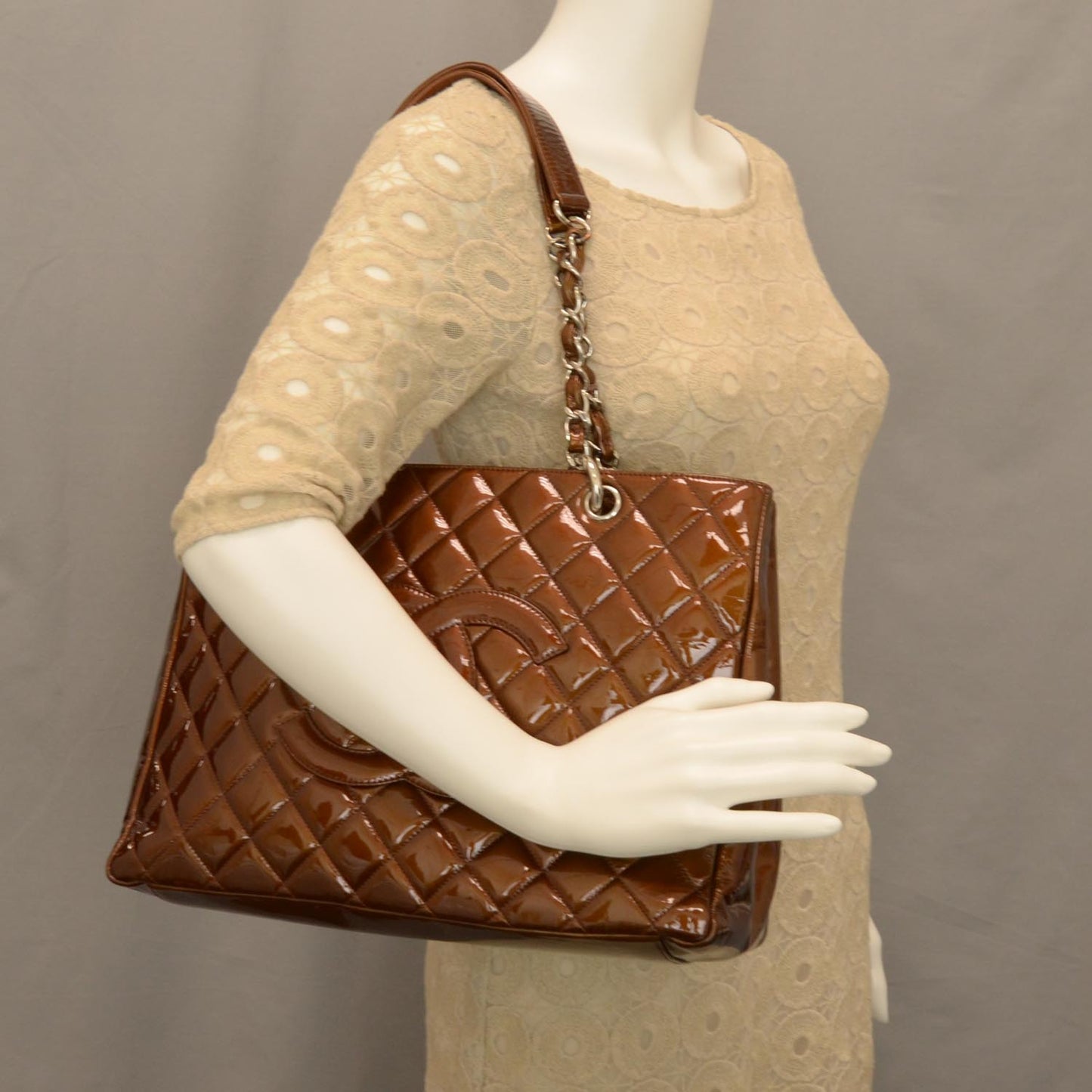 Patent Grand Shopping Tote GST Bronze