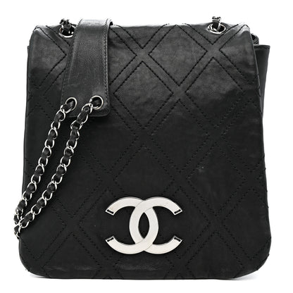 Chanel Calfskin Diamond Stitch Large Messenger Black 1 of 14