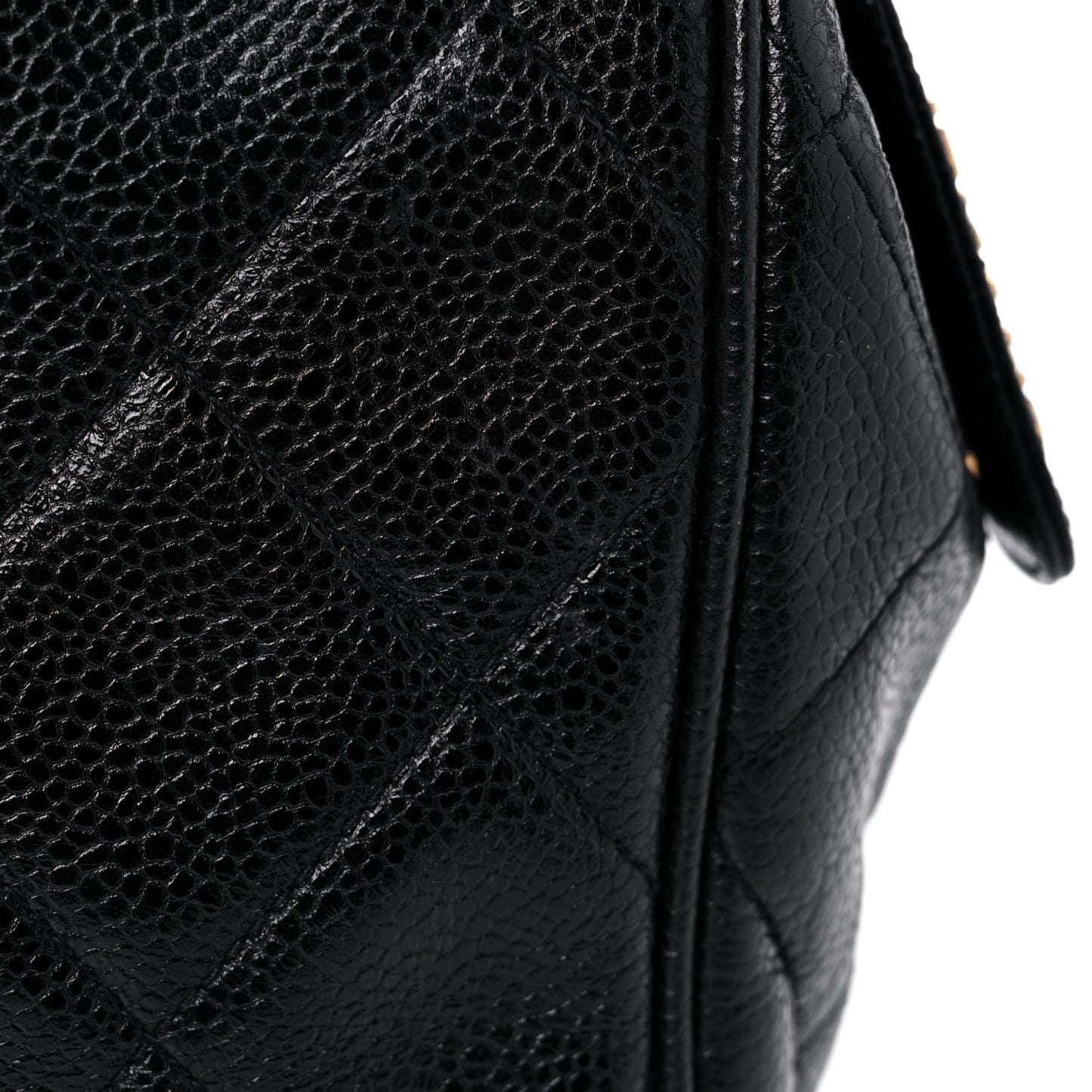 Caviar Quilted Shoulder Bag Black