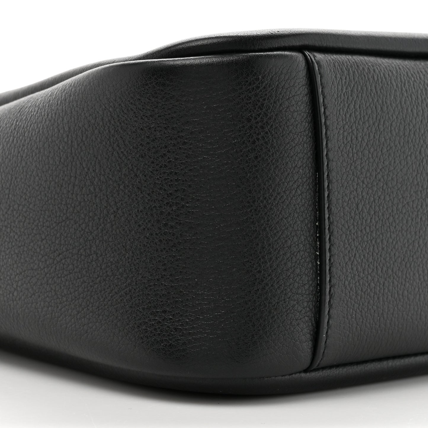 Smooth Calfskin Small Le 5 A 7 Soft Hobo Black