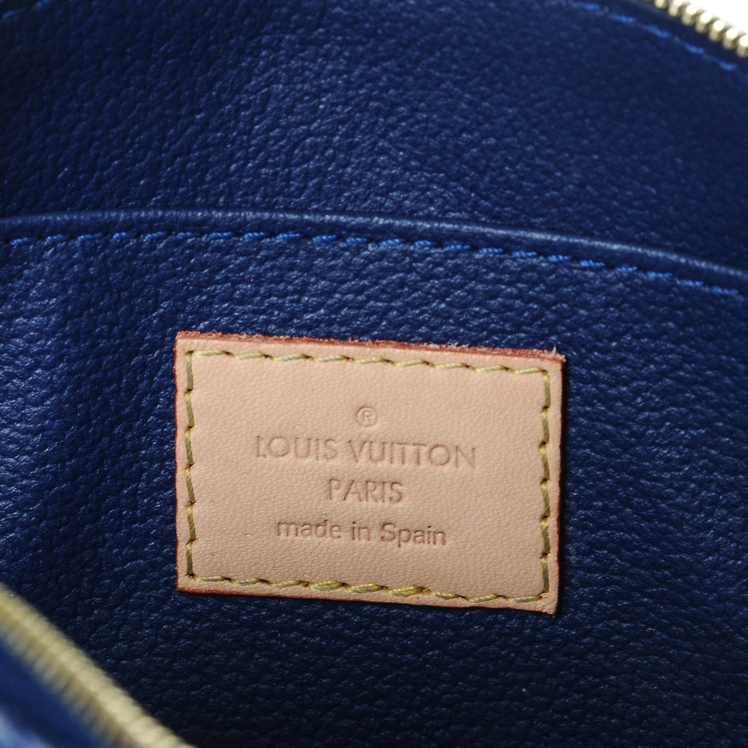 Louis Vuitton Vernis Ikat Cosmetic Pouch Grand Blue 6 of 6