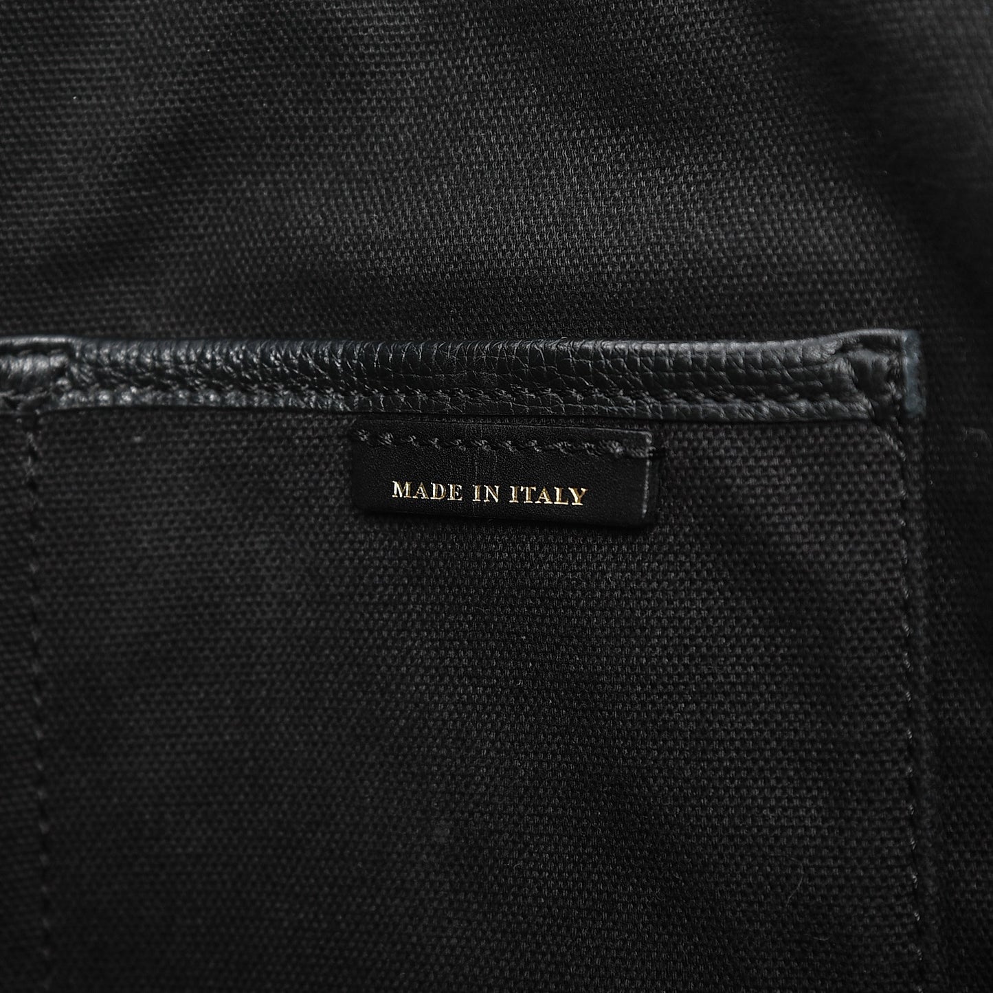 Derby Calfskin House Check Medium Welburn Tote Black