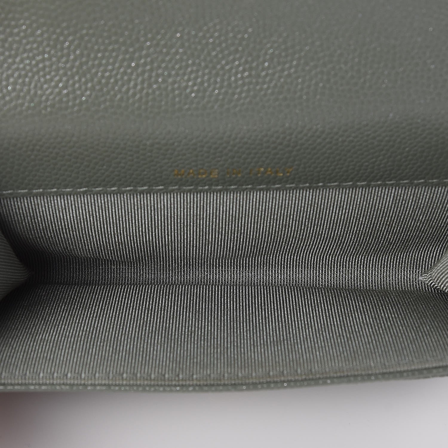 Chanel Iridescent Caviar Quilted Flap Card Holder Green 5 of 9