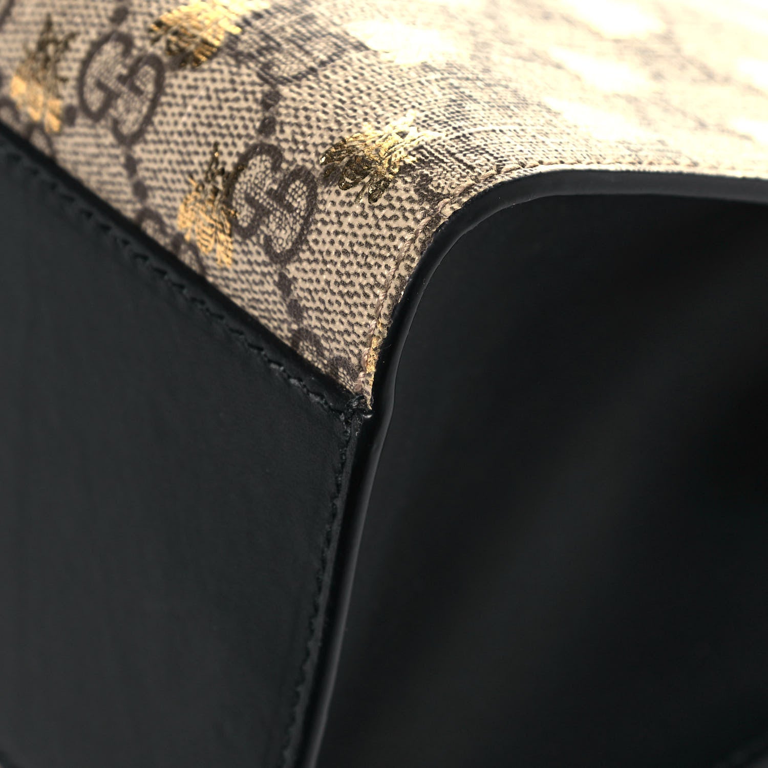 Gucci GG Supreme Monogram Bees Medium Padlock Tote Beige Oro Black 10 of 16