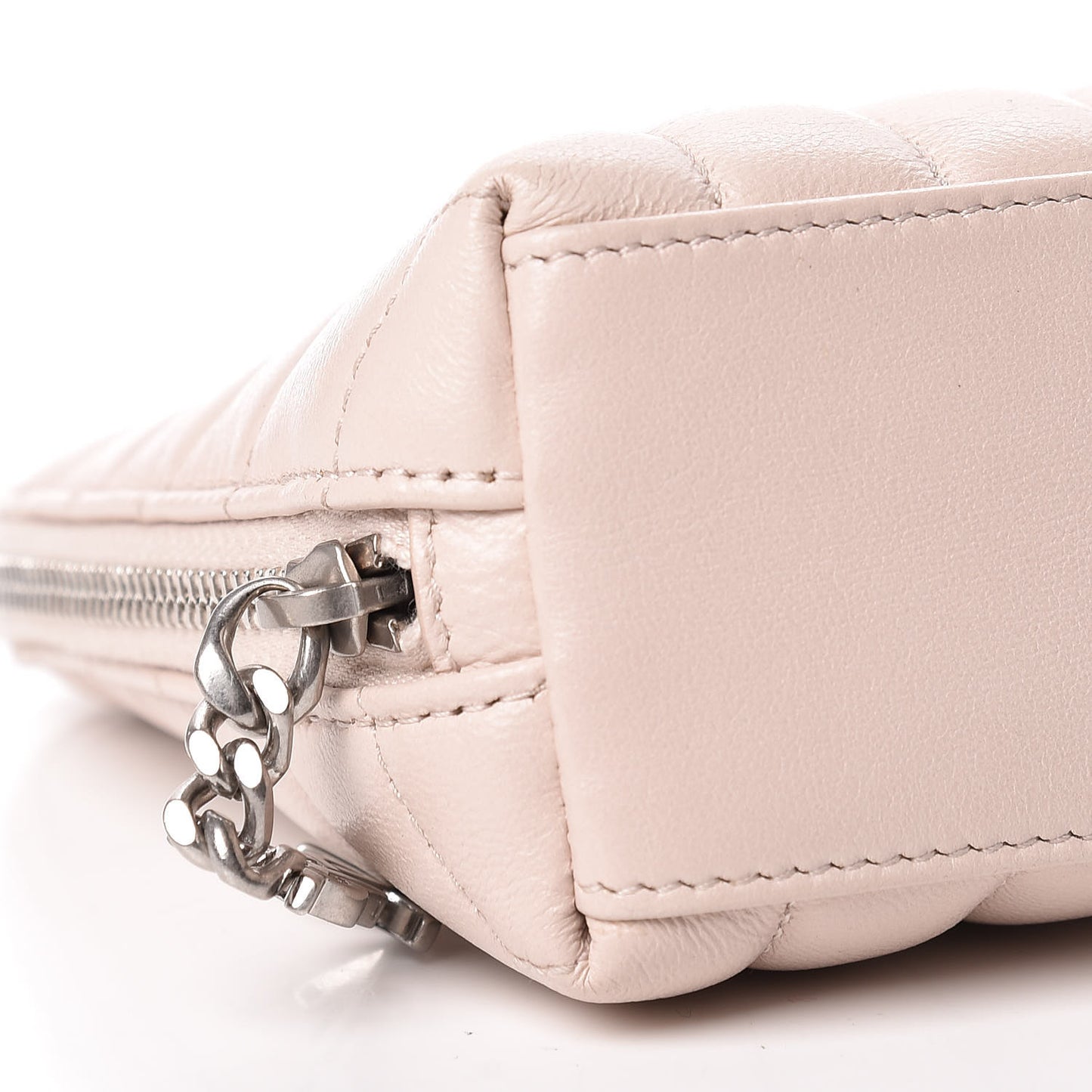 Lambskin Matelasse Cosmetic Case Washed Light Pink