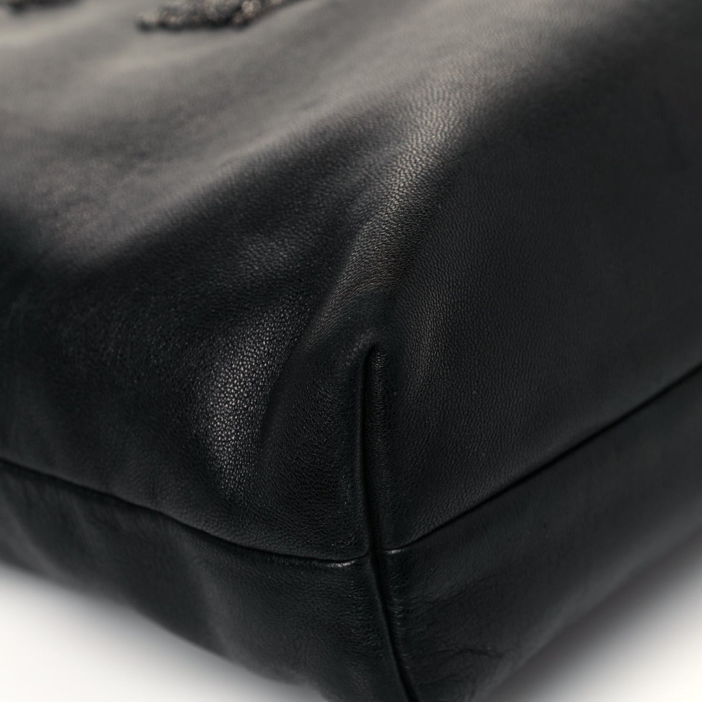 Lambskin Rock And Cabaret Chain Fringe Tote Black