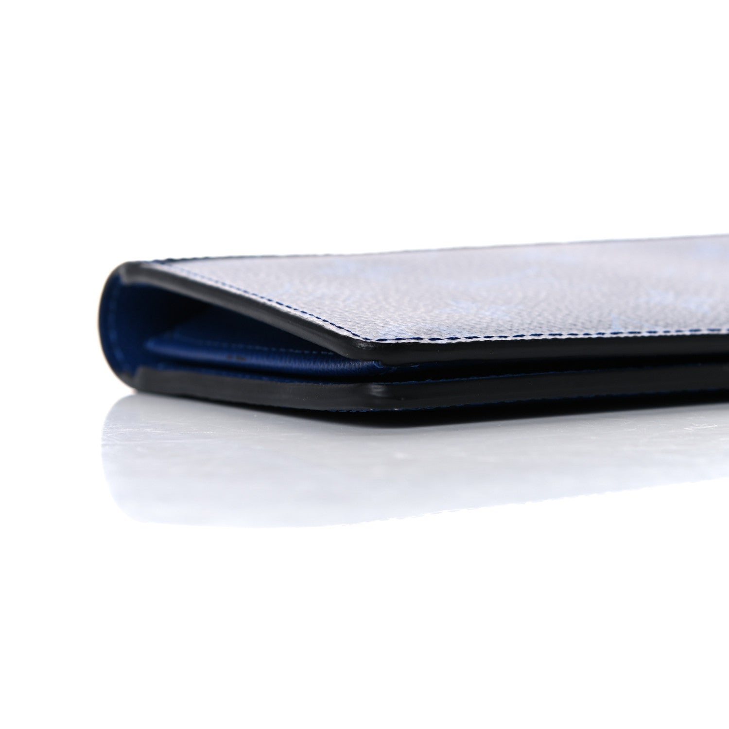 Louis Vuitton Taigarama Brazza Wallet NM Cobalt 8 of 10