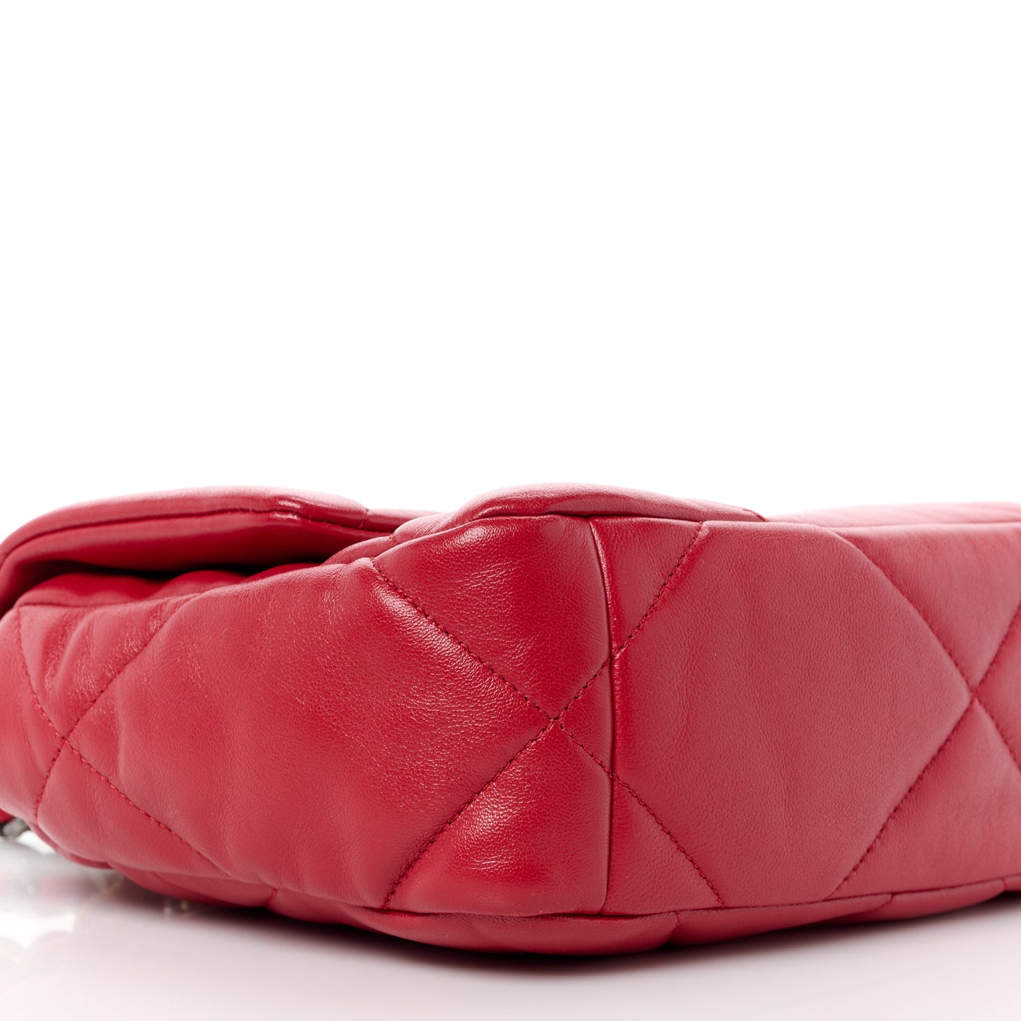 Goatskin Quilted Medium Chanel 19 Flap Red