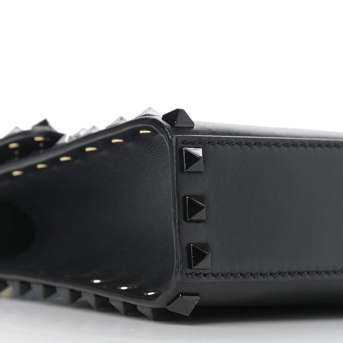 Vitello Monochrome Medium Rockstud Flip Lock Crossbody Bag Black