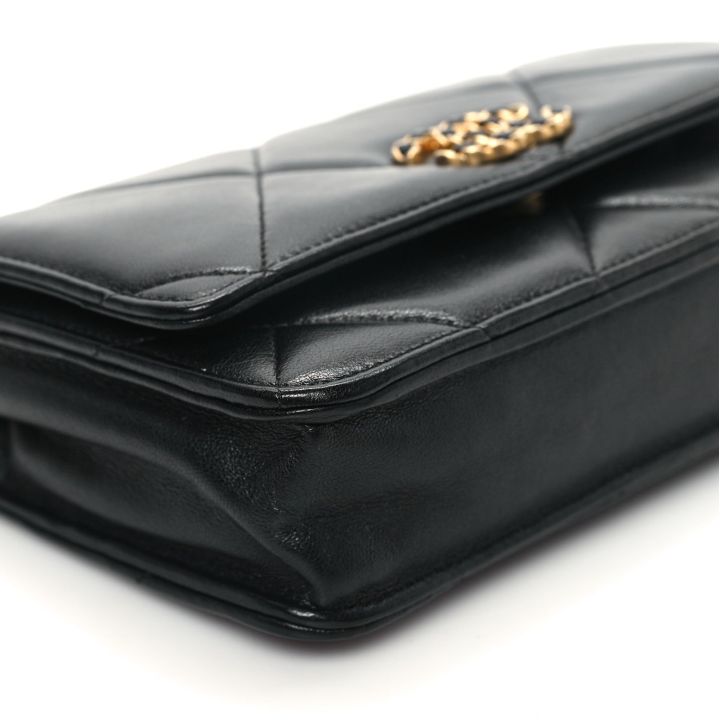 Lambskin Quilted Chanel 19 Wallet On Chain WOC Black
