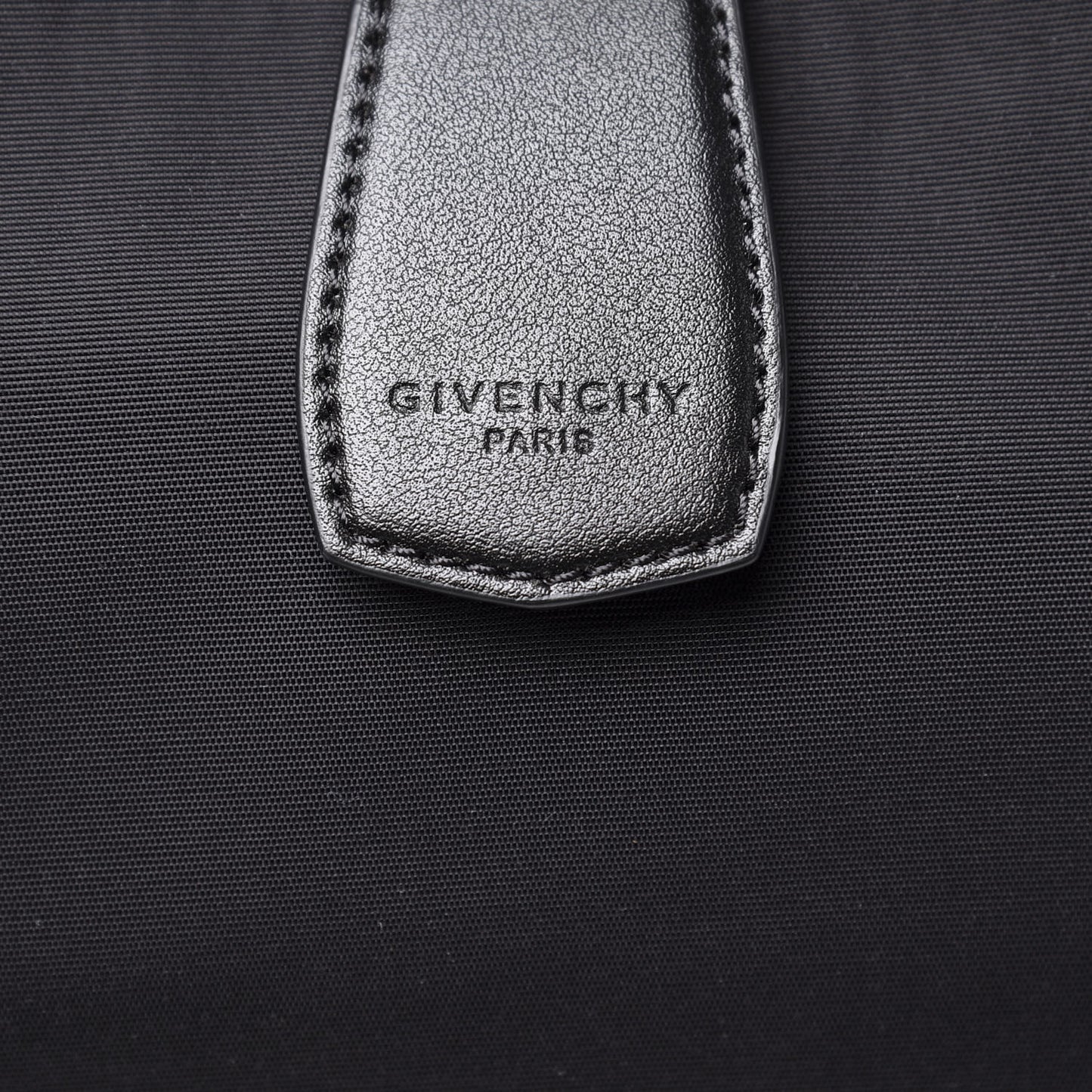 Nylon Downtown Messenger Black