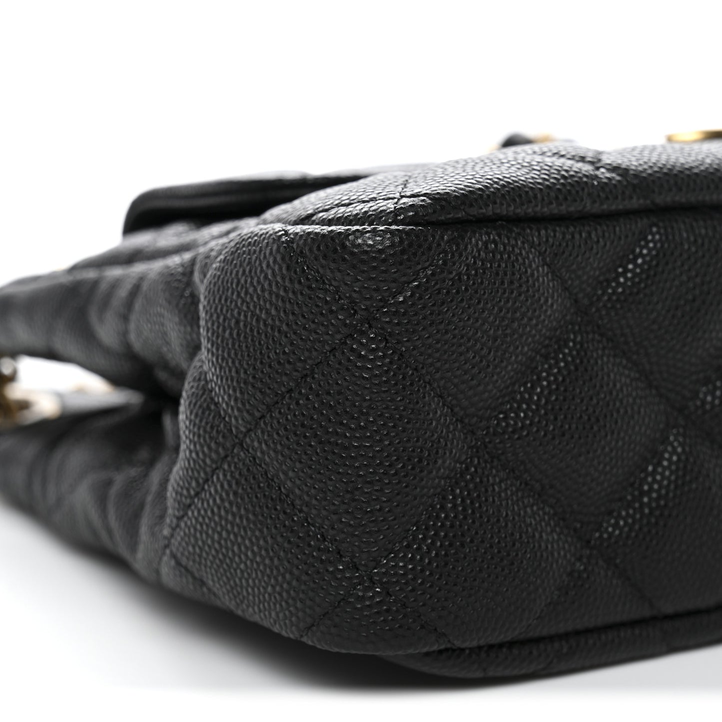 Caviar Quilted Small Wavy CC Hobo Black