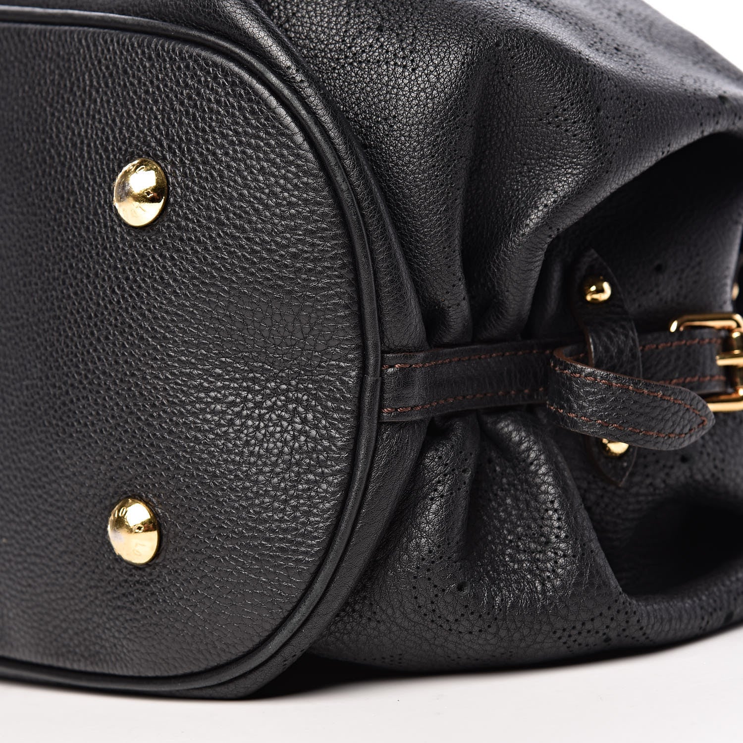 Louis Vuitton Mahina L Black 10 of 16