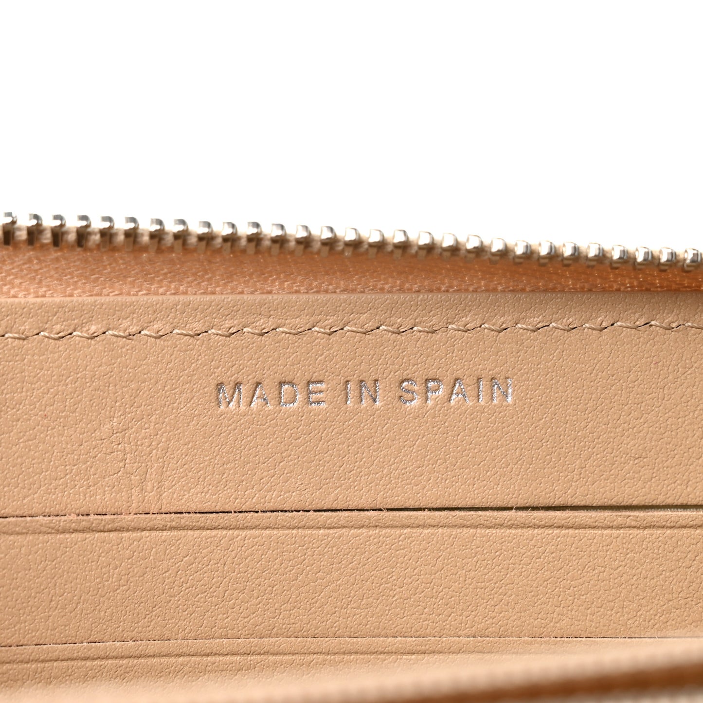 Caviar Quilted Medium Zip Around Wallet Beige