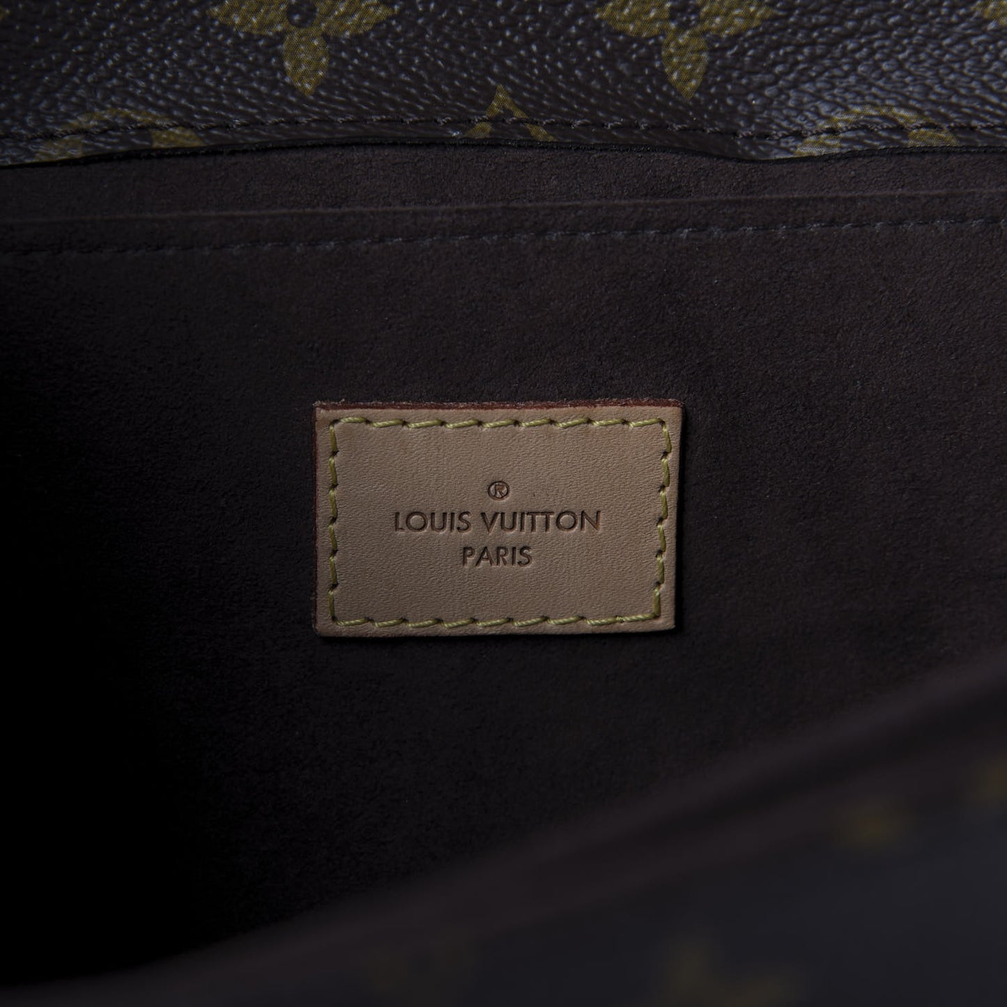 Monogram Pochette Metis