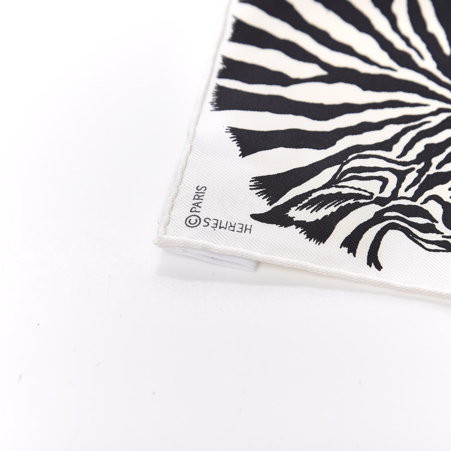 Silk Zebra Pegasus Nano Scarf 20 Black White