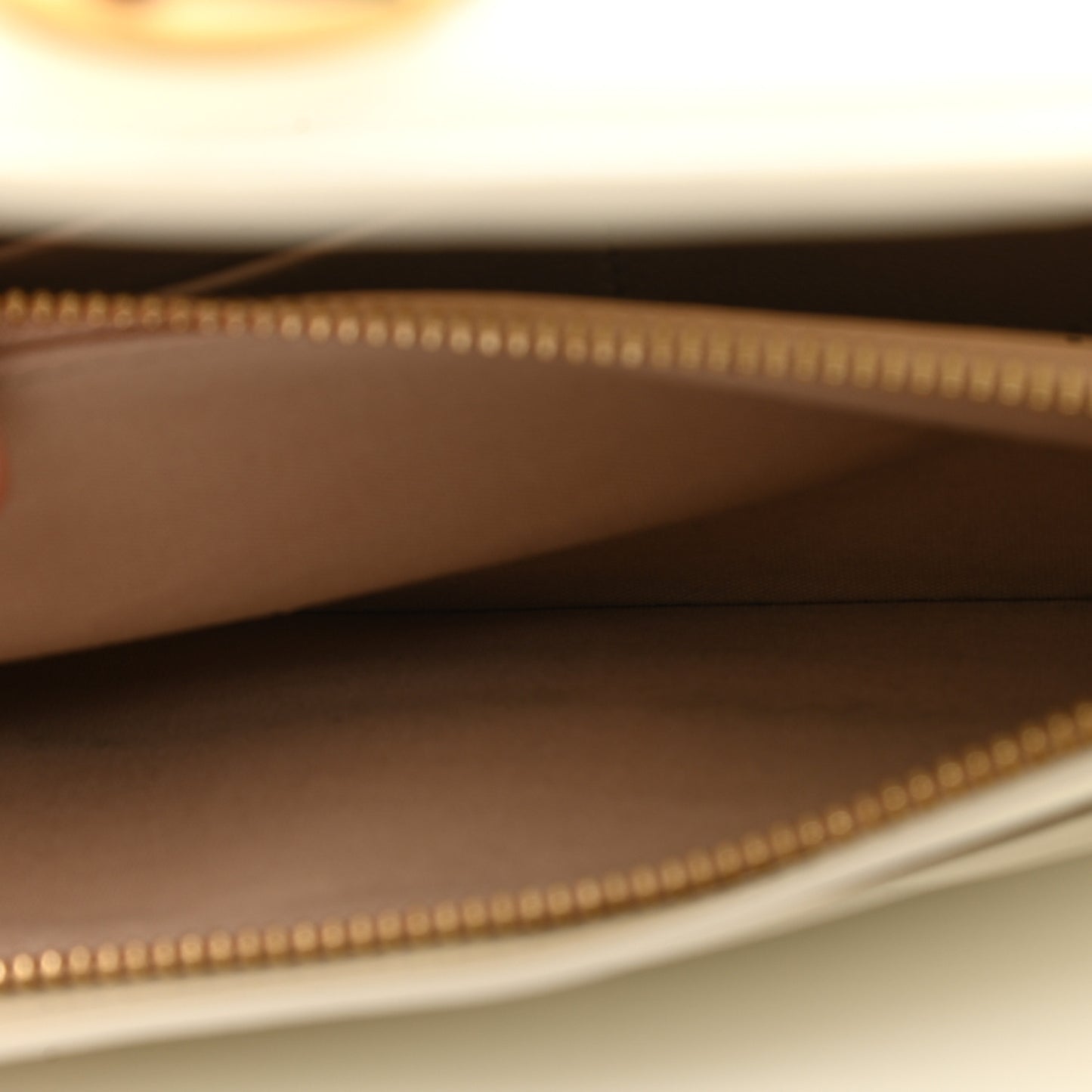 Smooth Calfskin Chloe Long Wallet Off White