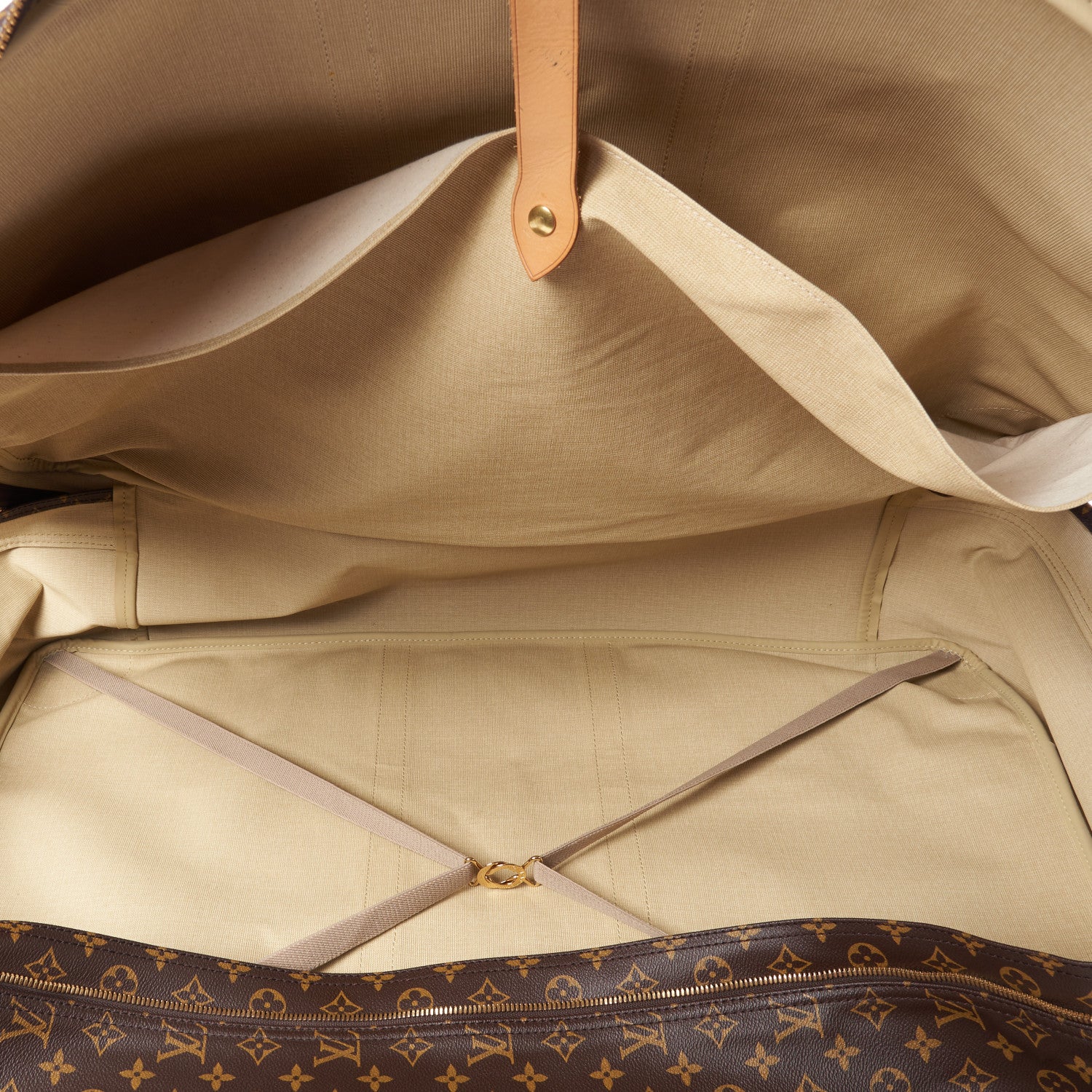 Louis Vuitton Monogram Sirius 70 7 of 10