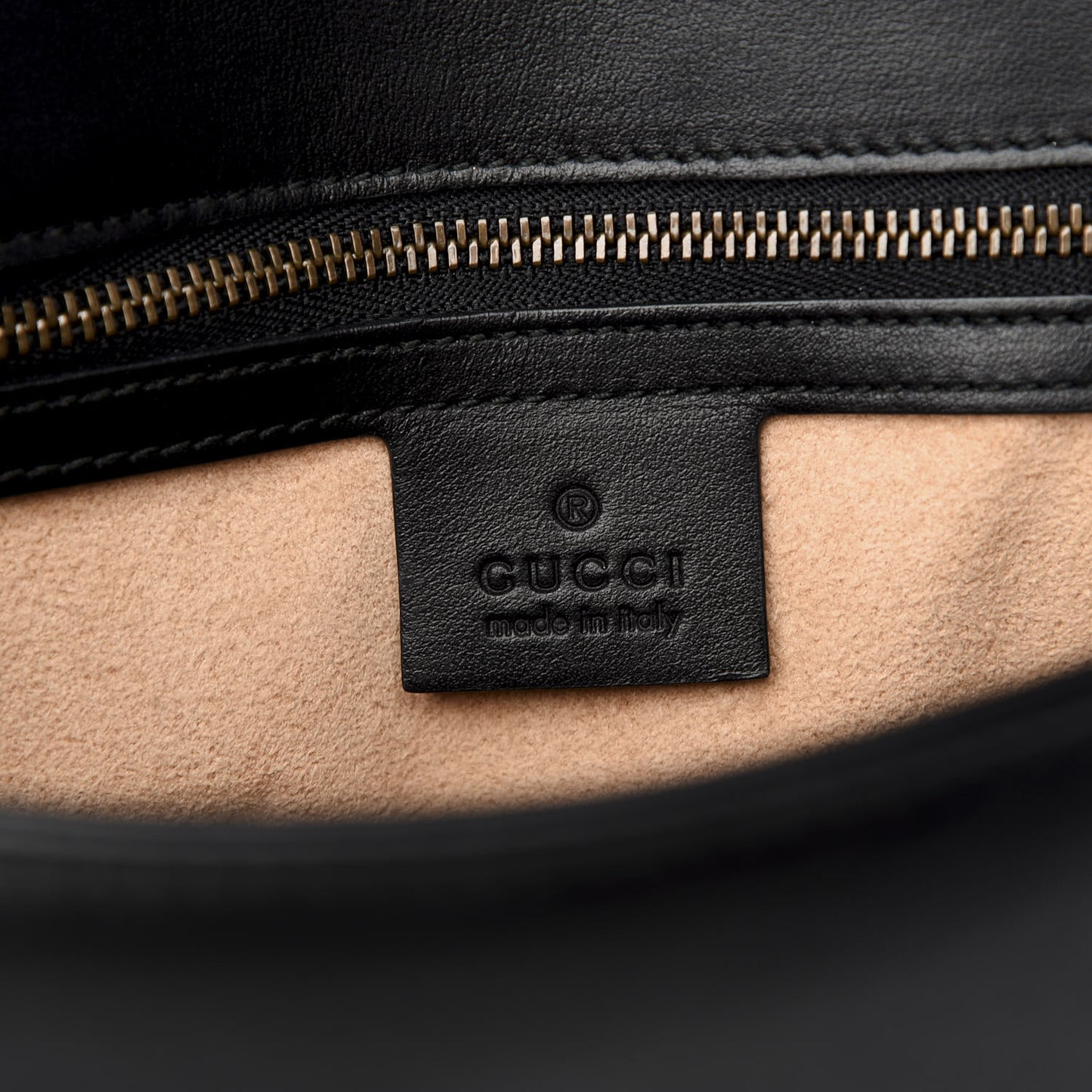 Calfskin Matelasse Small GG Marmont Shoulder Bag Black