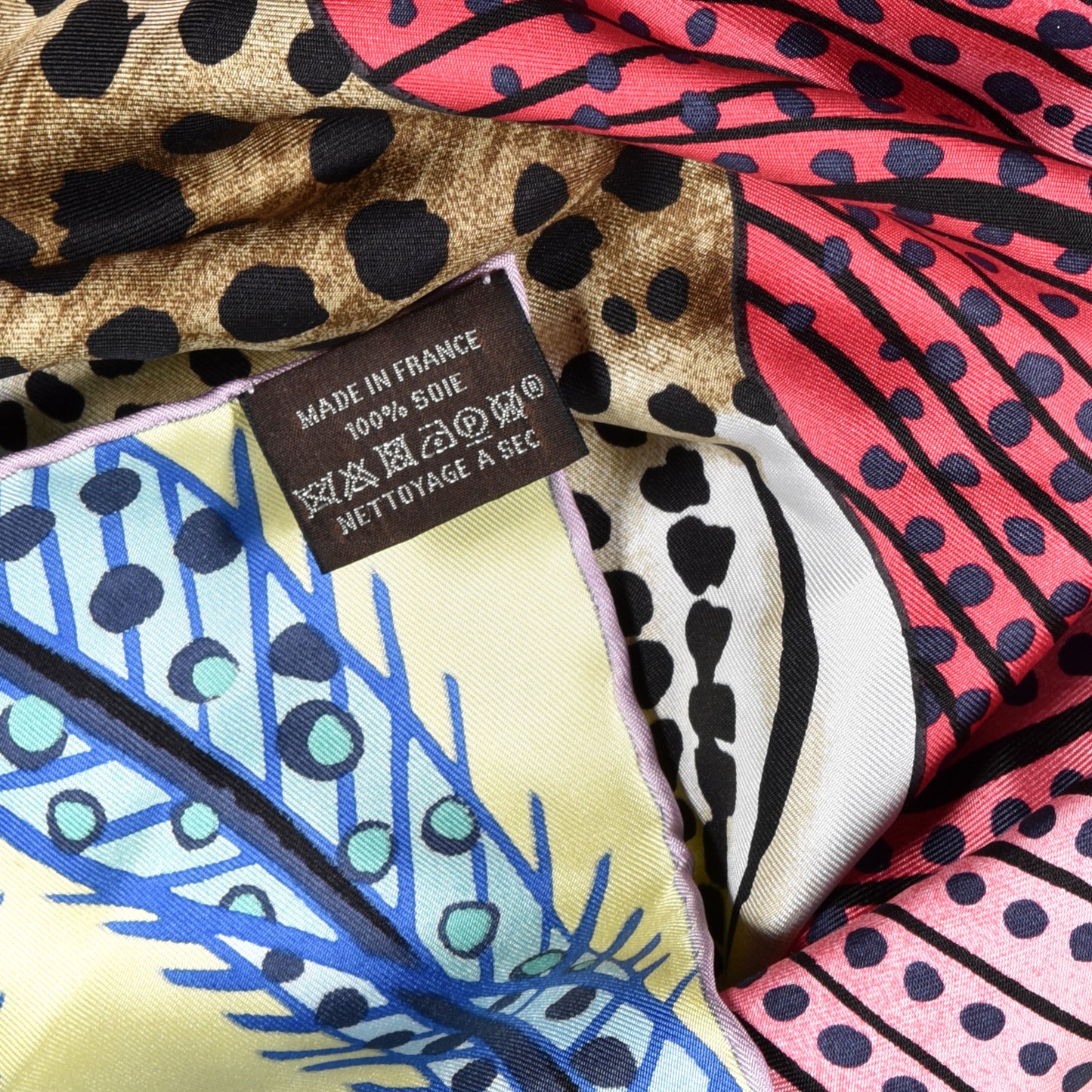 Silk Twill Baobab Cat Scarf 90 Jaune Canard Rose Jaune Canard Rose