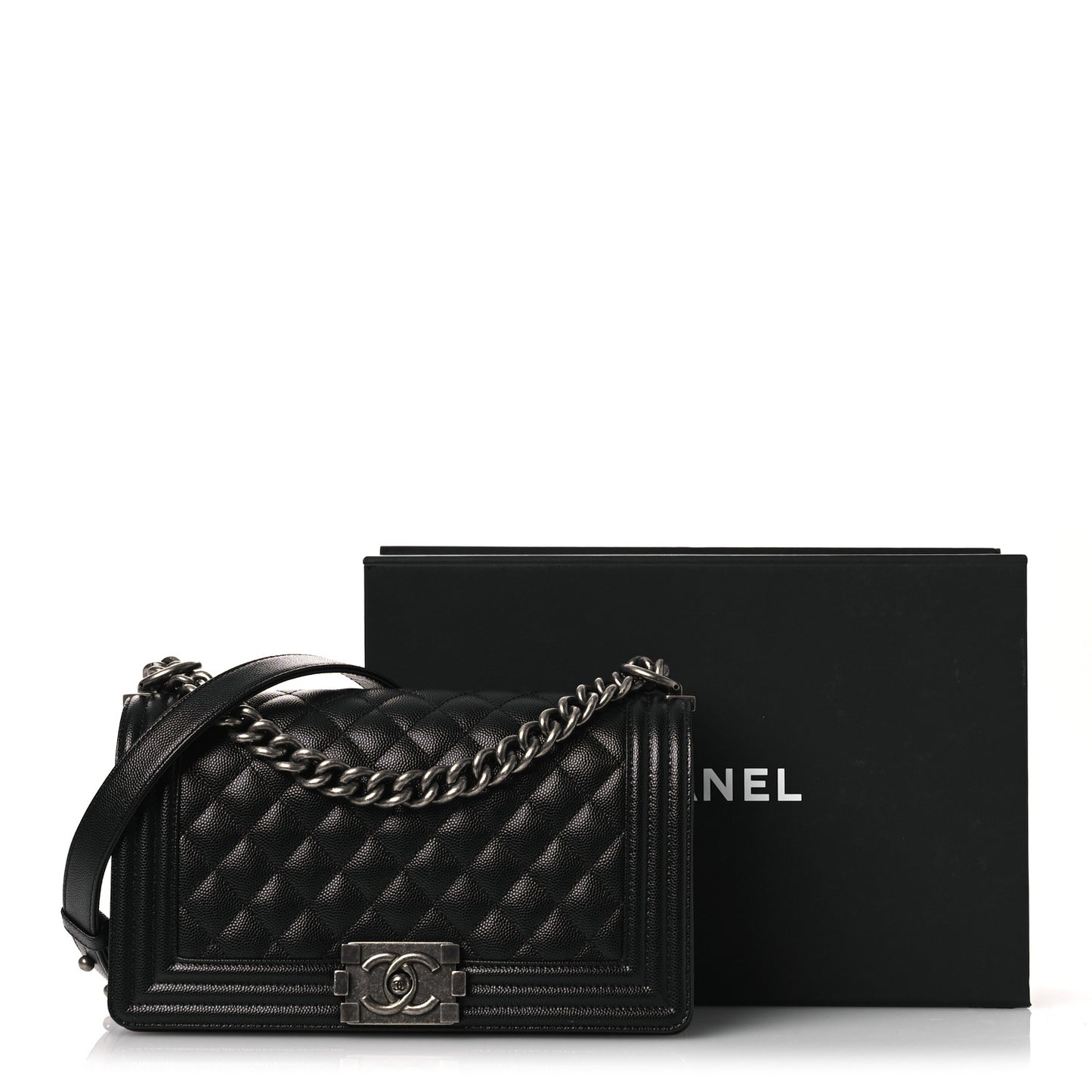 Caviar Quilted Medium Boy Flap Black