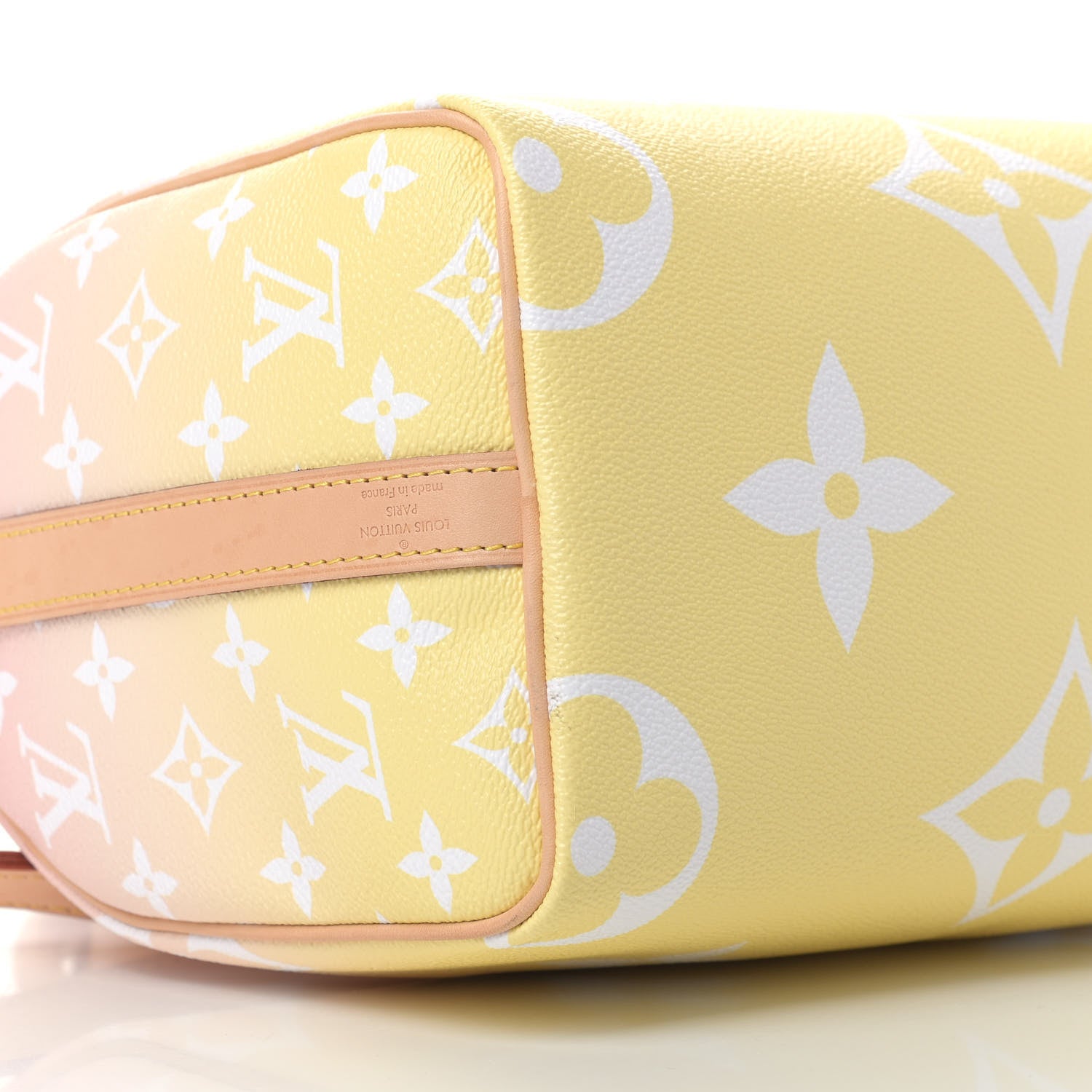Louis Vuitton Monogram Giant By The Pool Speedy Bandouliere 25 Light Pink 8 of 11