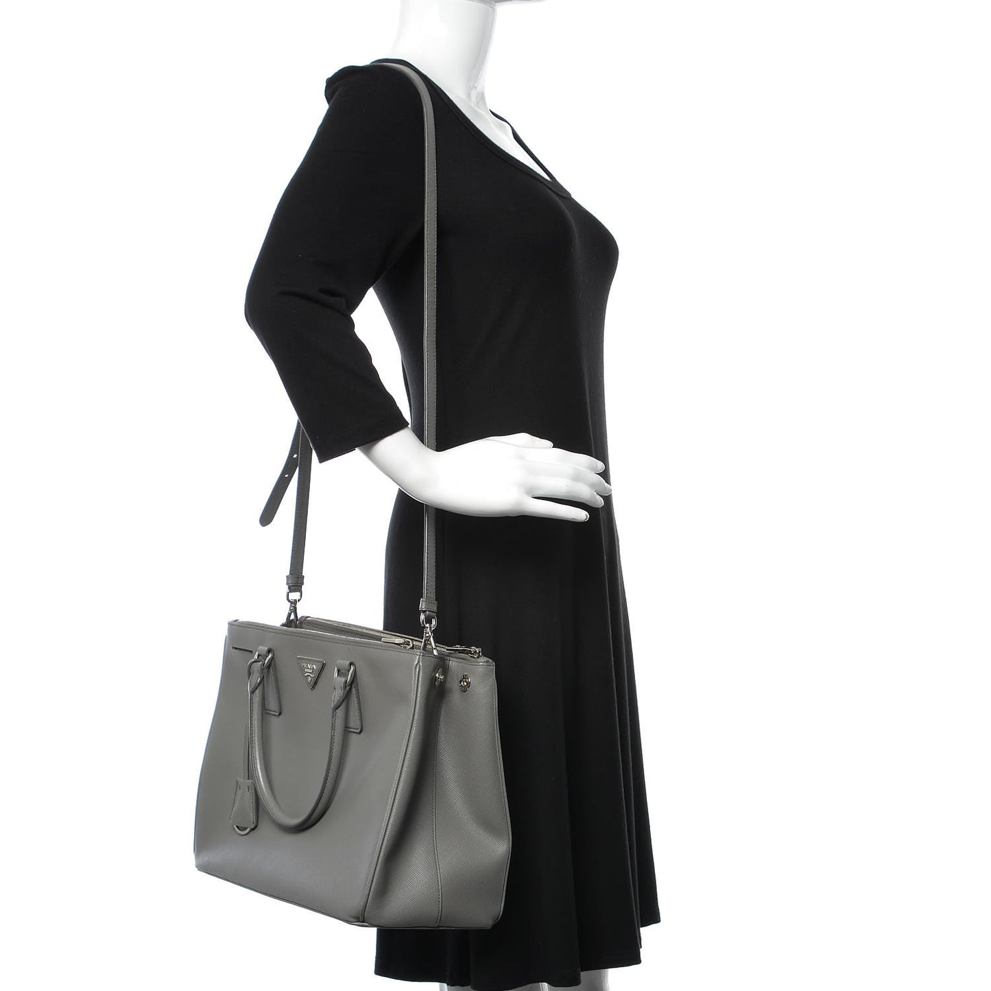 Saffiano Medium Galleria Double Zip Tote Marmo