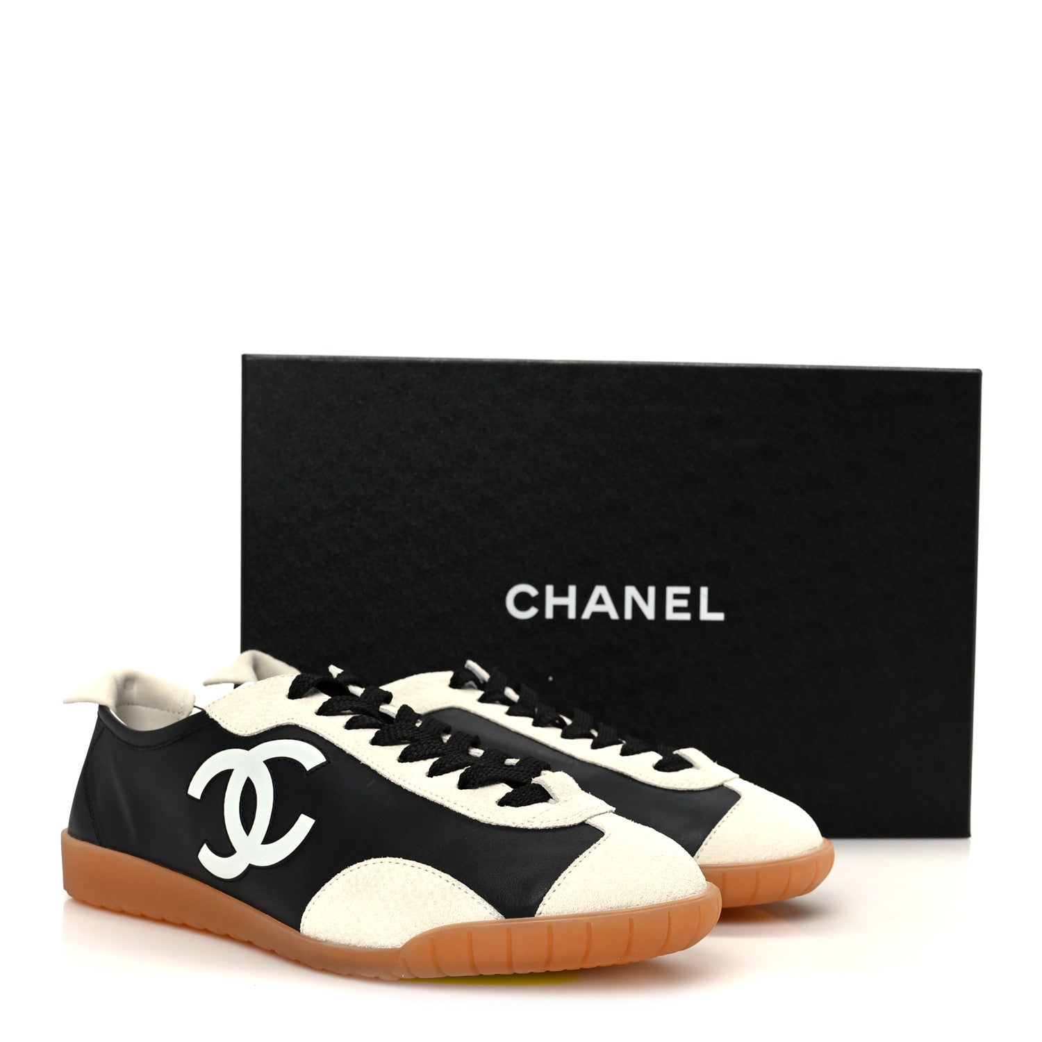 Chanel Calfskin Embossed Suede Sneakers 40 Black White 11 of 11