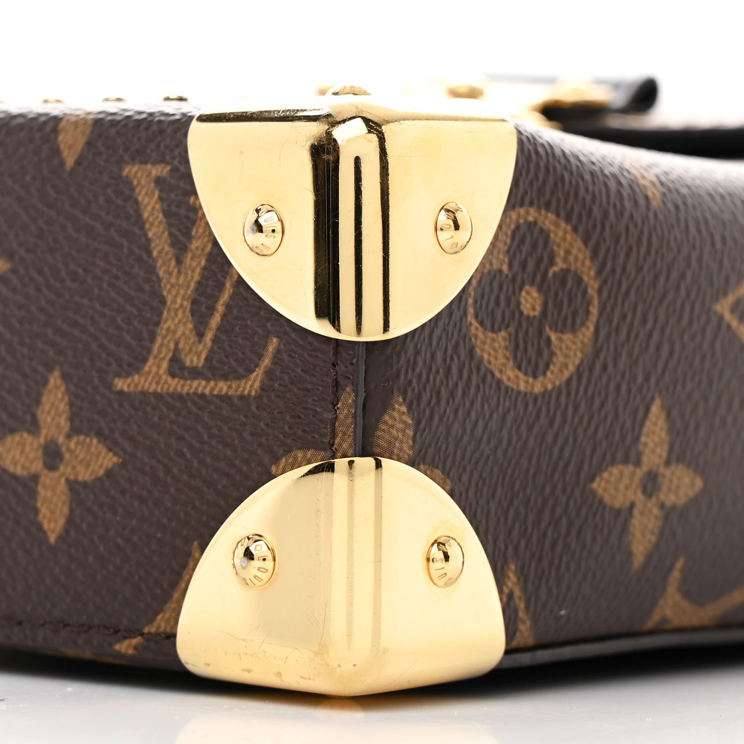 Louis Vuitton Reverse Monogram Camera Box NM 9 of 9