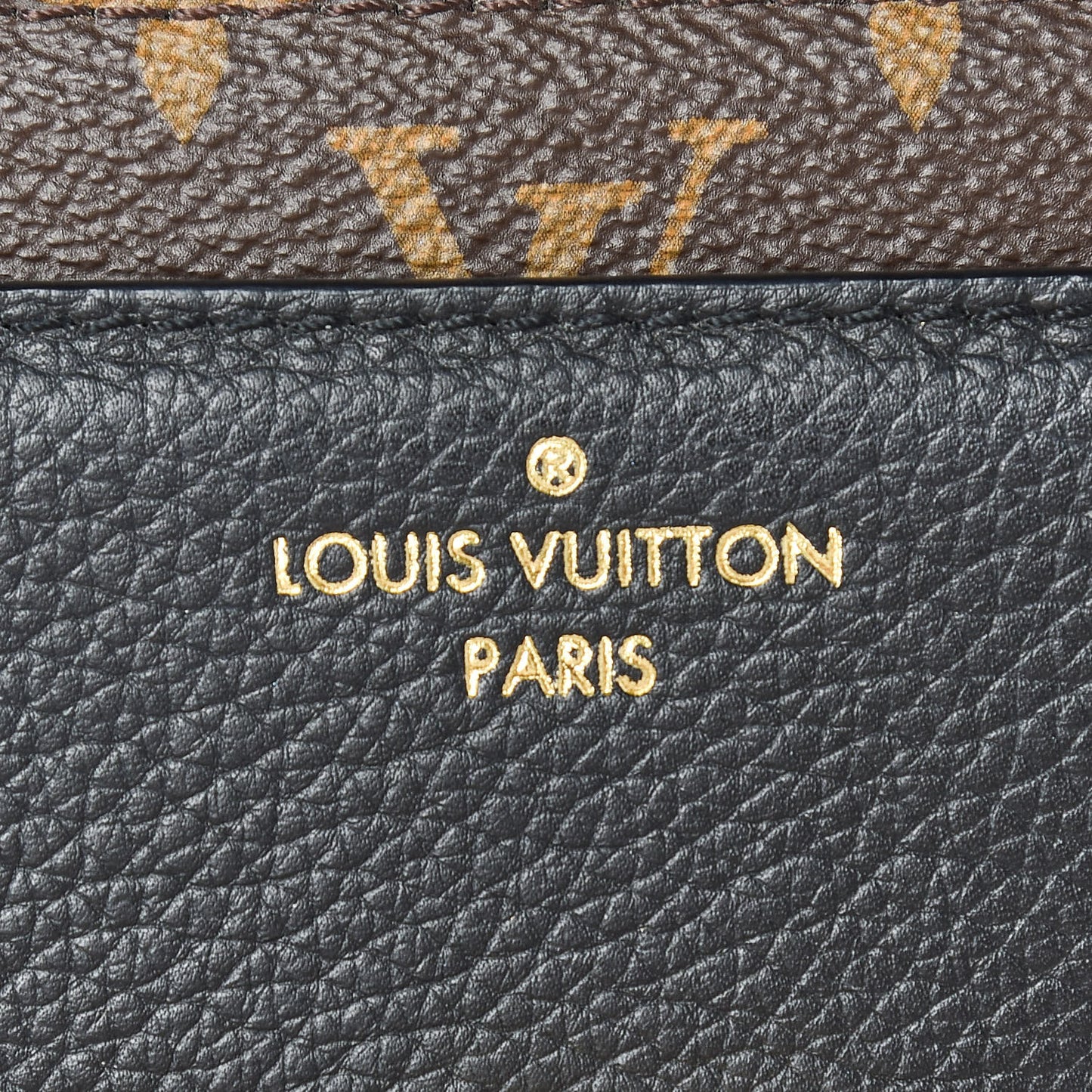 Monogram Victoire Black