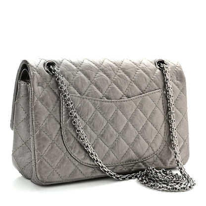 Chanel Metallic Aged Calfskin 2.55 Reissue 225 Flap Silver 3 of 10
