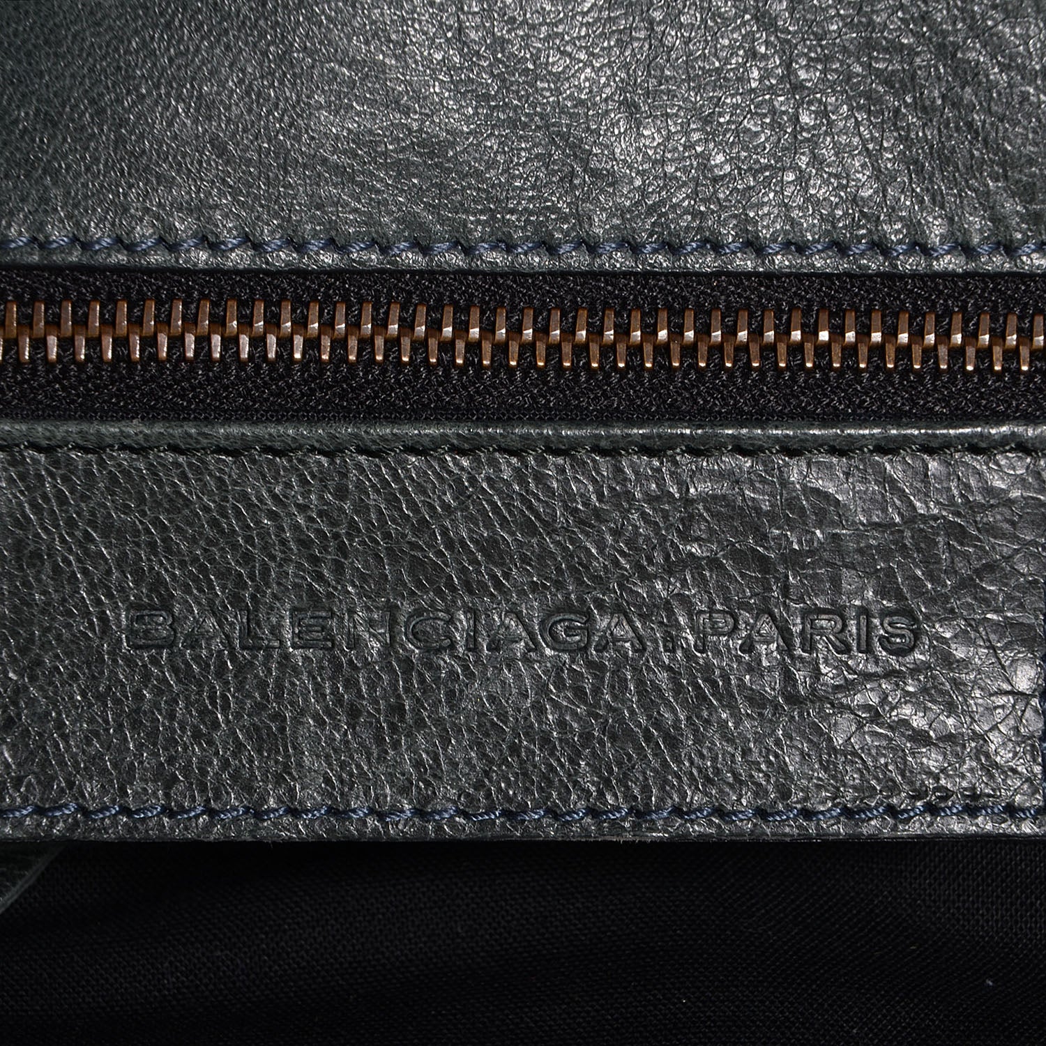 Balenciaga Agneau Giant Stitch Shoulder Bag Anthracite 8 of 10