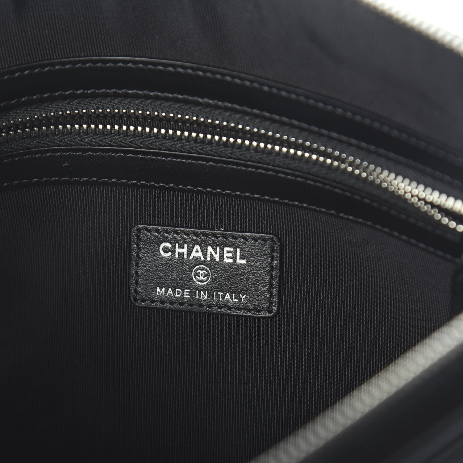 Chanel Patent Calfskin Quilted Medium Boy Cosmetic Case Black 5 of 6