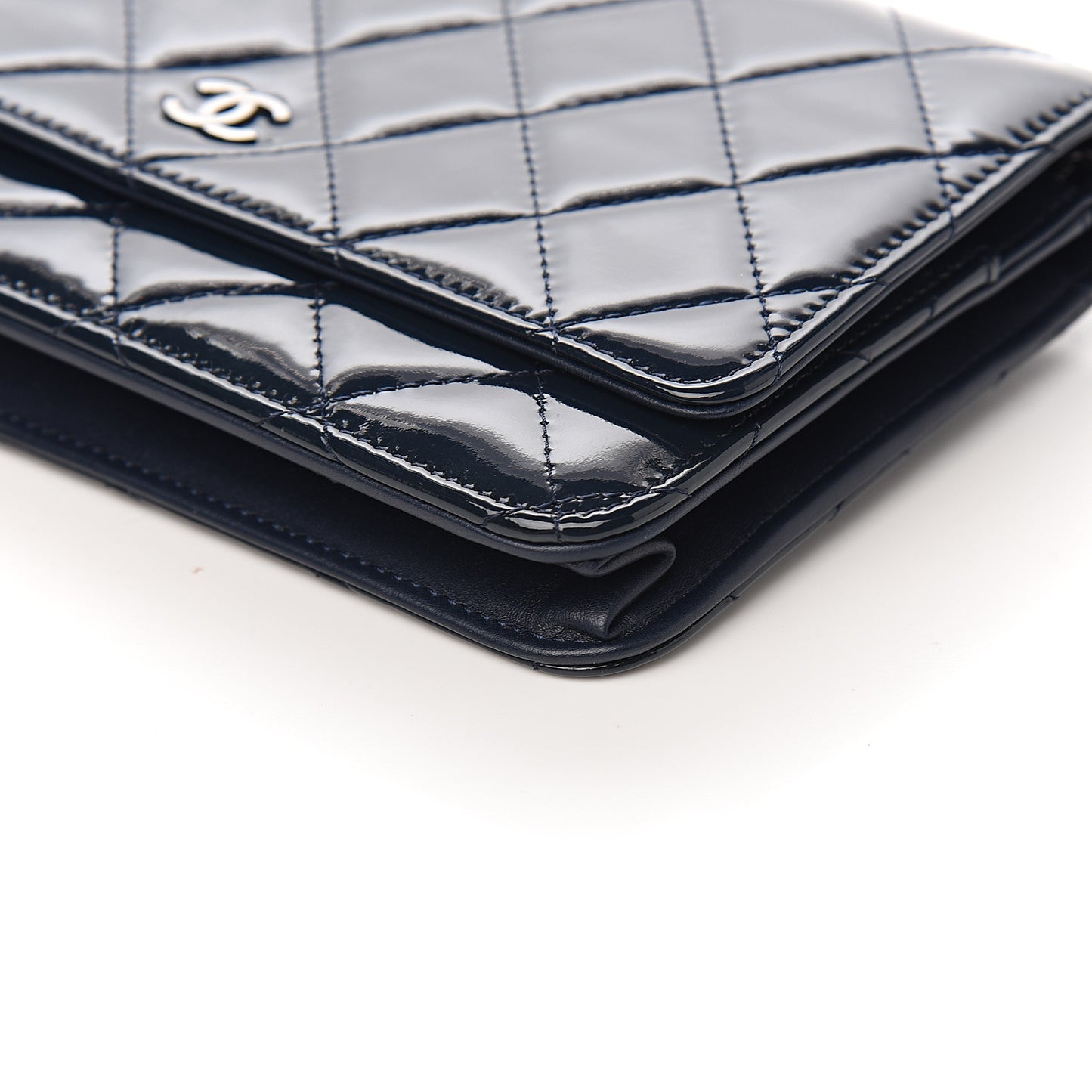 Patent Quilted Wallet On Chain WOC Navy Blue