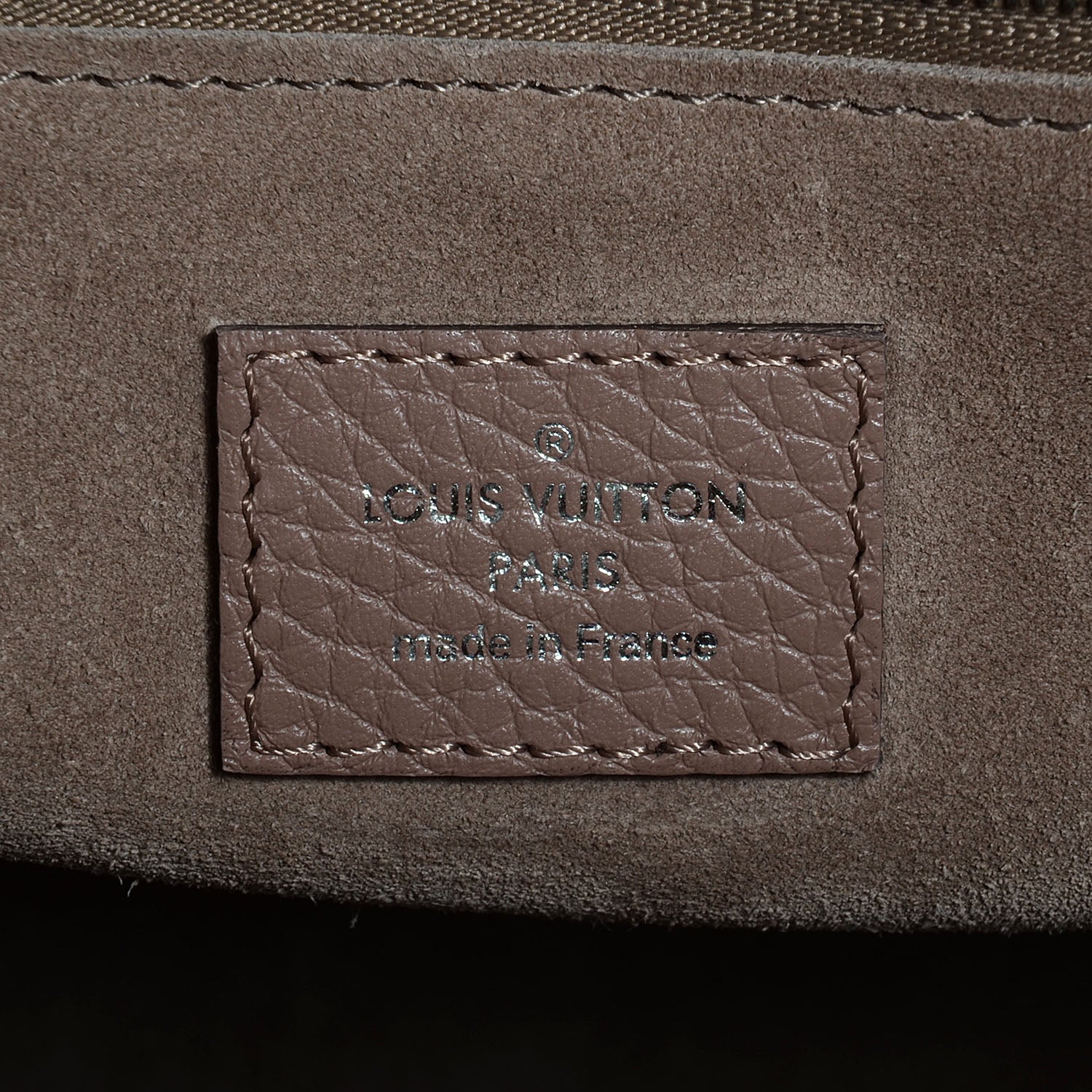 Louis Vuitton Taurillon Soft Lockit MM Taupe Petale 6 of 7