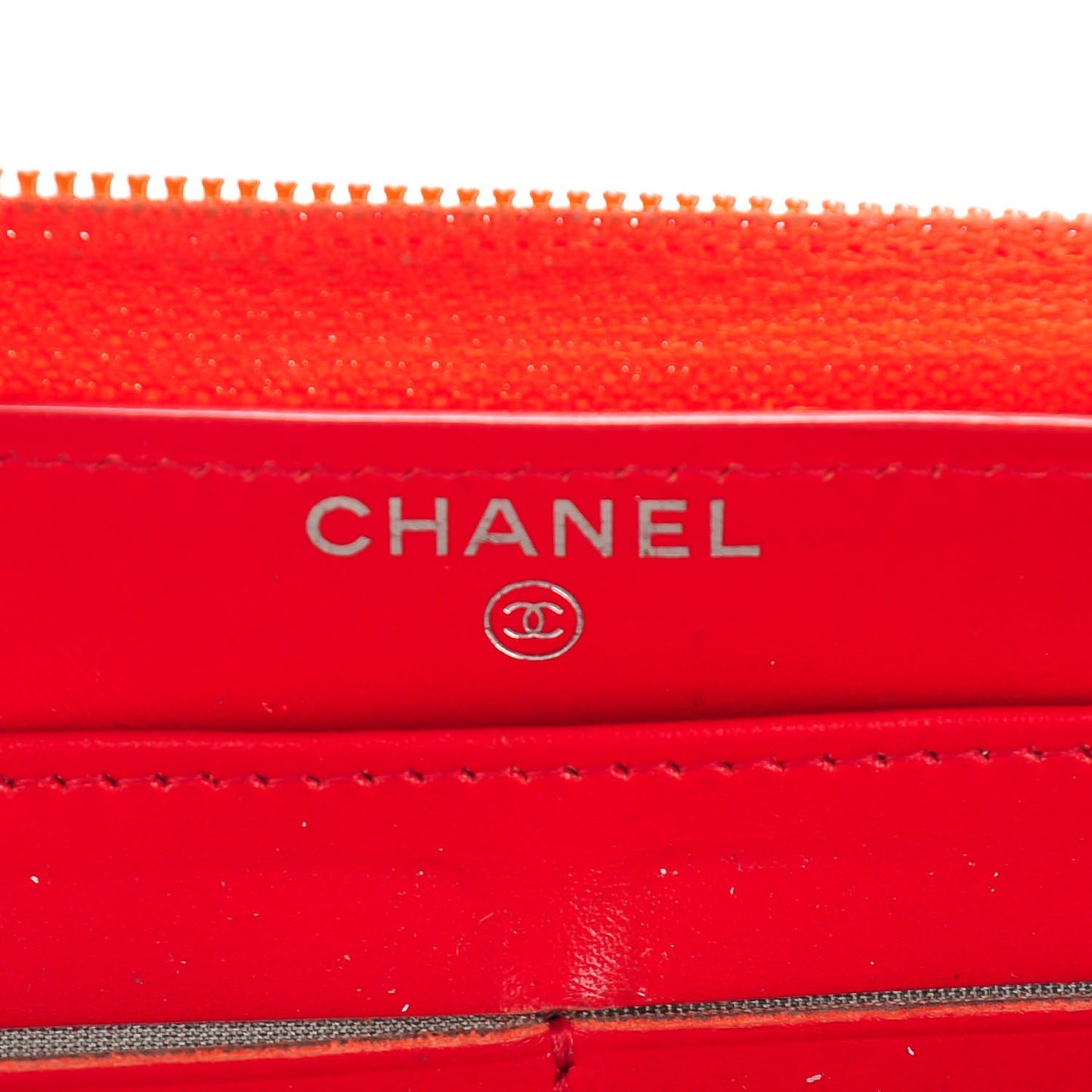 Caviar Large Timeless CC Gusset Zip Around Wallet Light Red