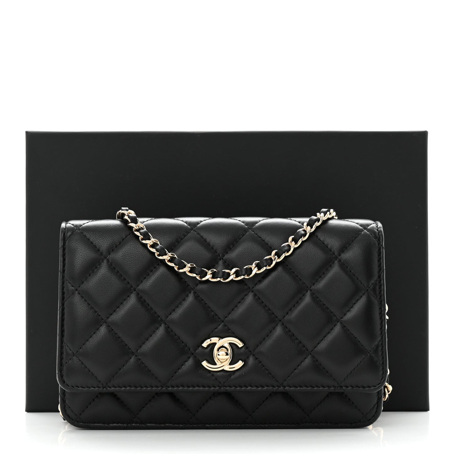 Lambskin Enamel Quilted Pearl Crush Wallet On Chain WOC Black