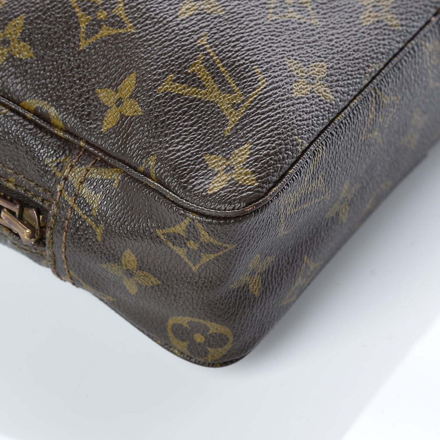 Monogram Trousse Toilette 23
