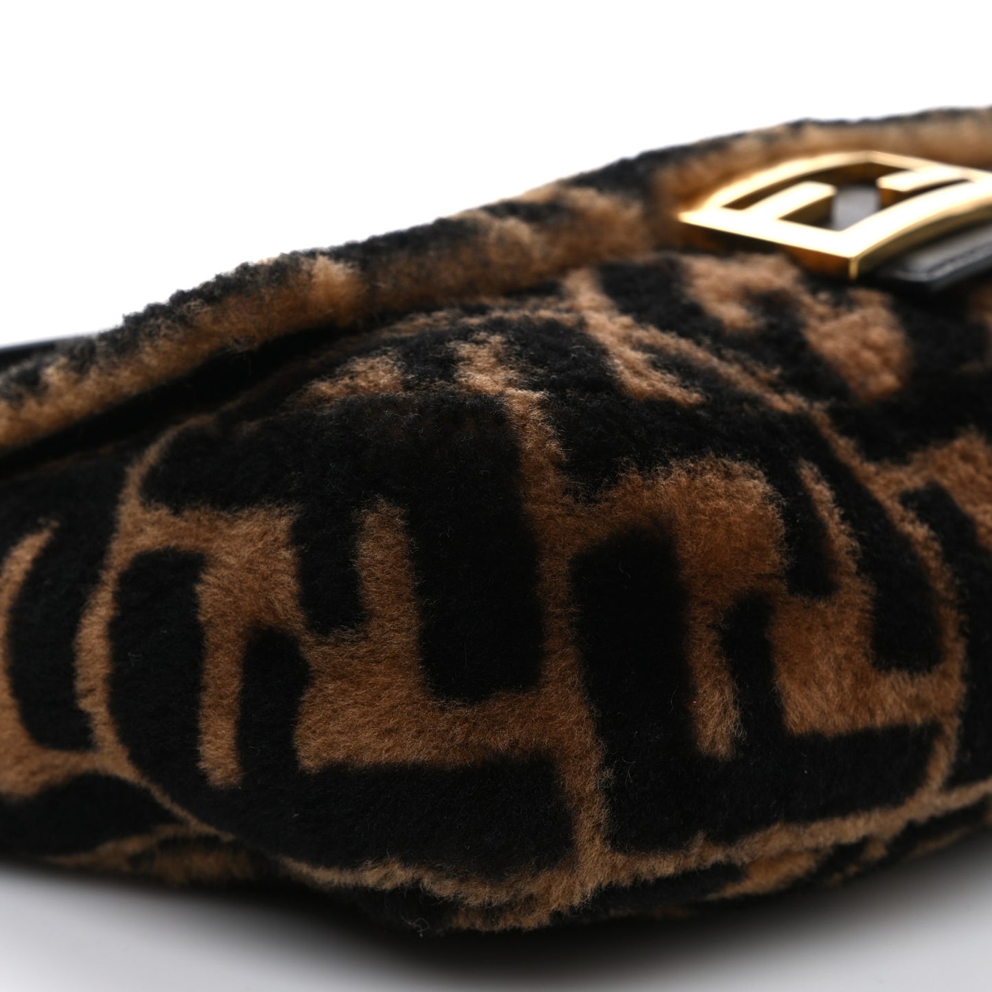 Shearling Vitello Dolce Macro FF 1974 Baguette Tobacco Black