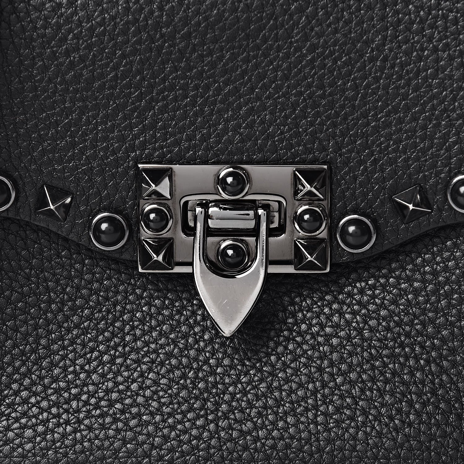 Valentino Garavani Pebbled Calfskin Onyx Medium Guitar Strap Rockstud Rolling Flap Saddle Bag Black 7 of 18