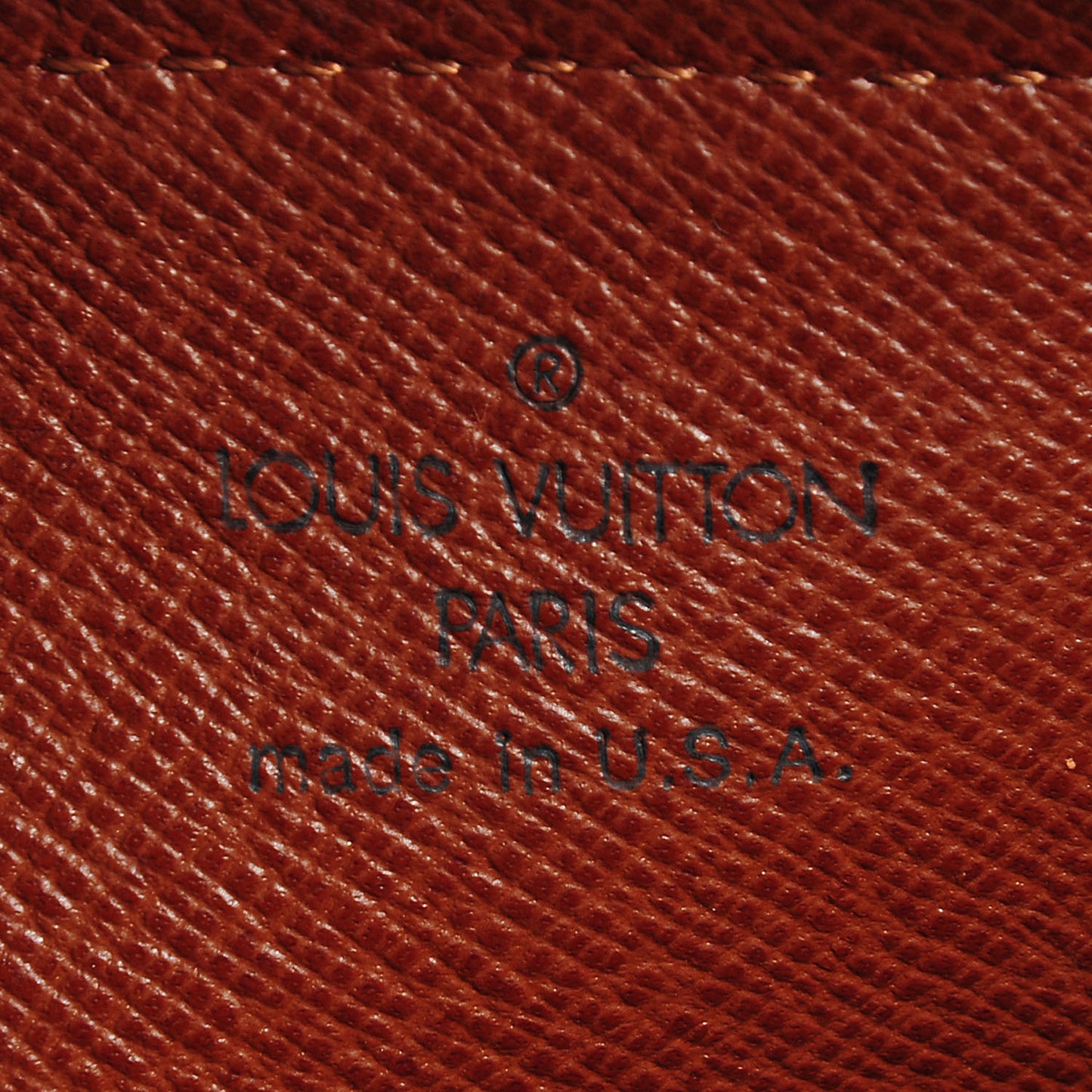 Monogram Papillon 26