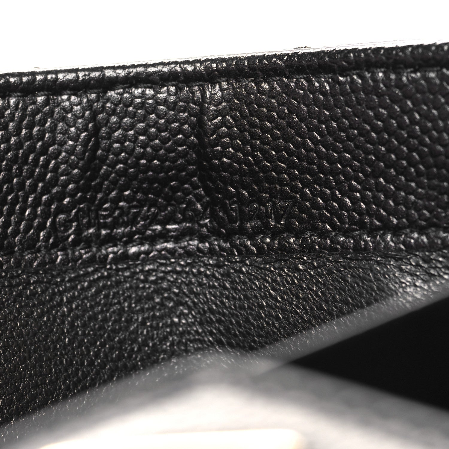 Saint Laurent Grain De Poudre Matelasse Chevron Monogram Flap Wallet Black 7 of 9