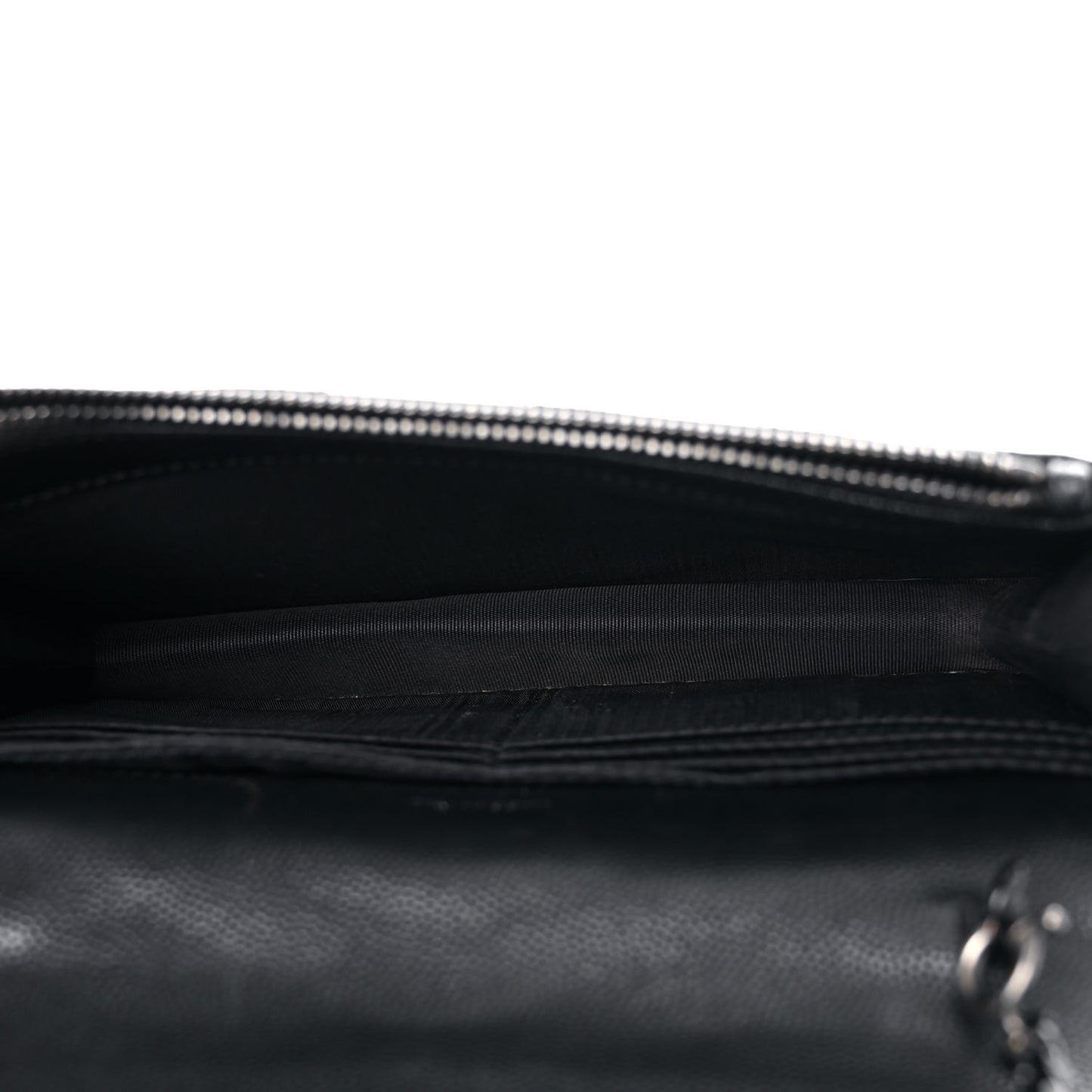 Grain De Poudre Matelasse Chevron Monogram Monochrome Envelope Chain Wallet Black