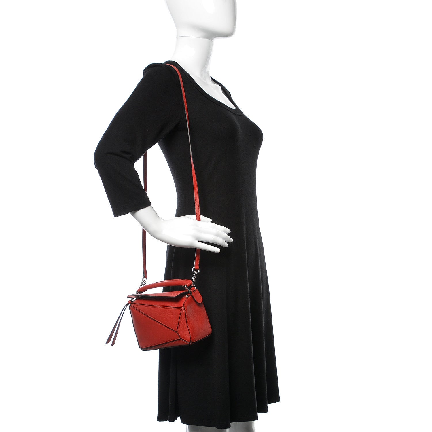 Loewe Calfskin Mini Puzzle Bag Rouge 2 of 9